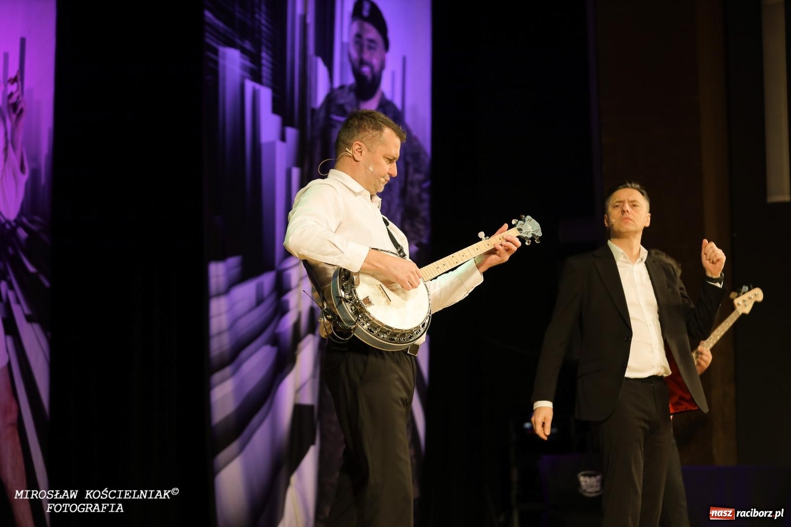 Zdjęcie w galerii na portalu naszraciborz.pl: Z żartami nie ma żartów. Kabaret Młodych Panów w Raciborzu [FOTO] wiadomości z regionu