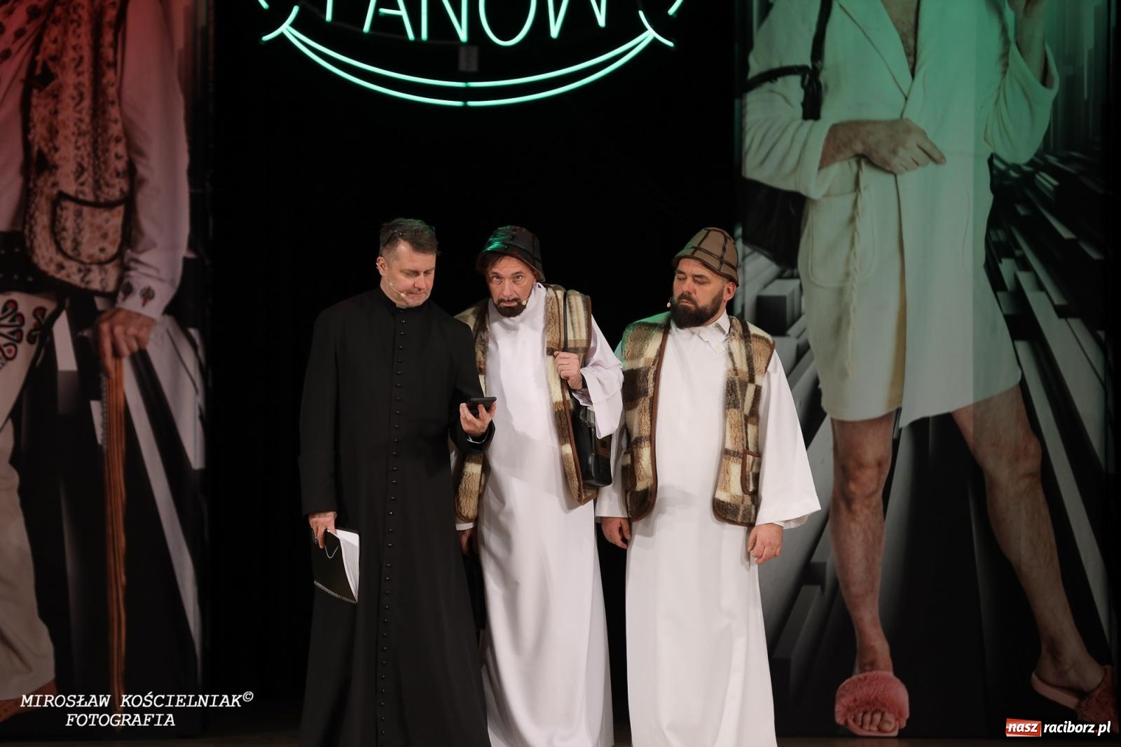 Zdjęcie w galerii na portalu naszraciborz.pl: Z żartami nie ma żartów. Kabaret Młodych Panów w Raciborzu [FOTO] wiadomości z regionu