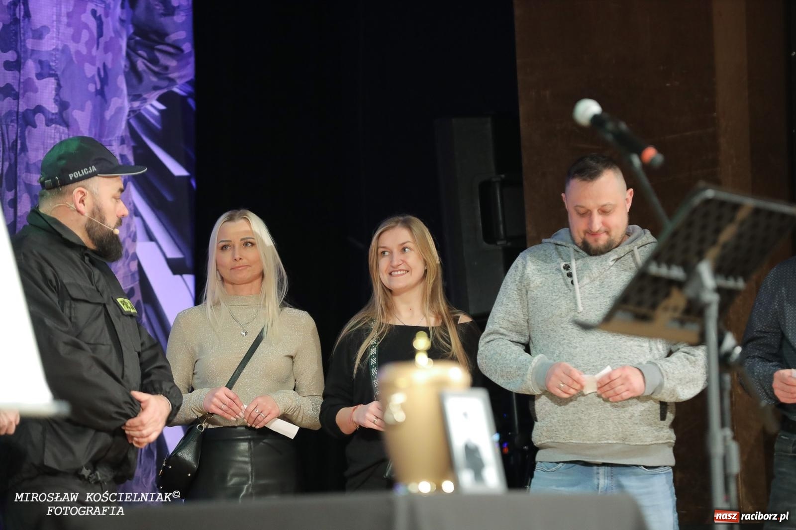 Zdjęcie w galerii na portalu naszraciborz.pl: Z żartami nie ma żartów. Kabaret Młodych Panów w Raciborzu [FOTO] wiadomości z regionu