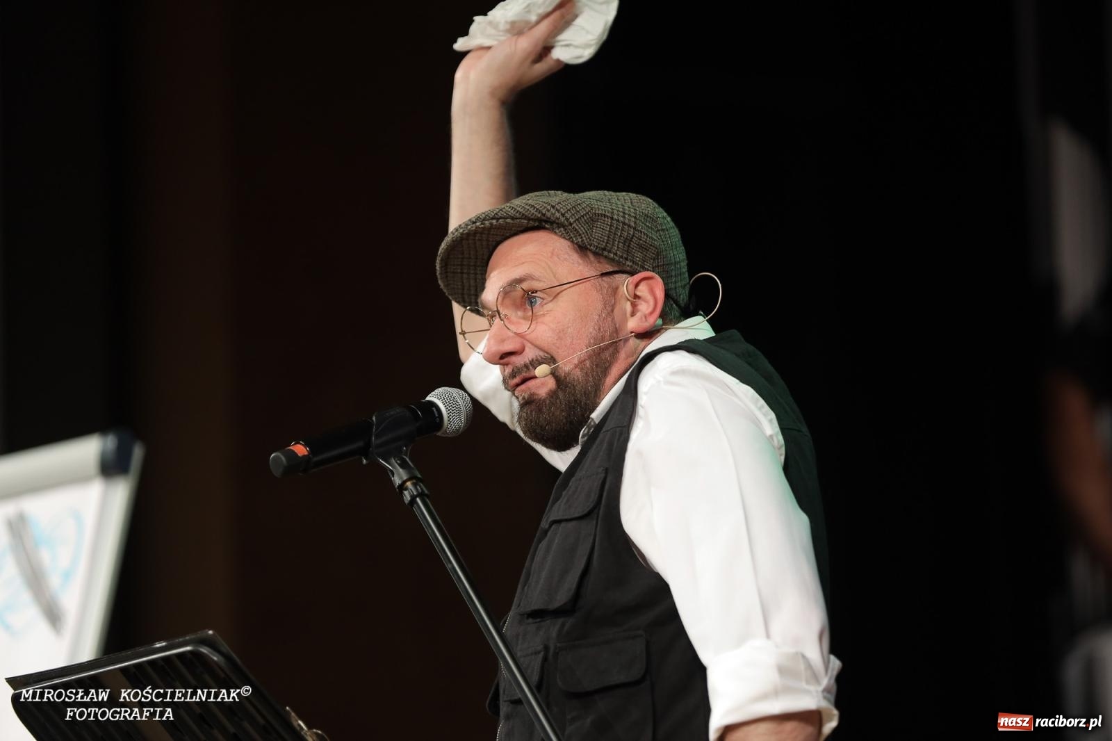 Zdjęcie w galerii na portalu naszraciborz.pl: Z żartami nie ma żartów. Kabaret Młodych Panów w Raciborzu [FOTO] wiadomości z regionu