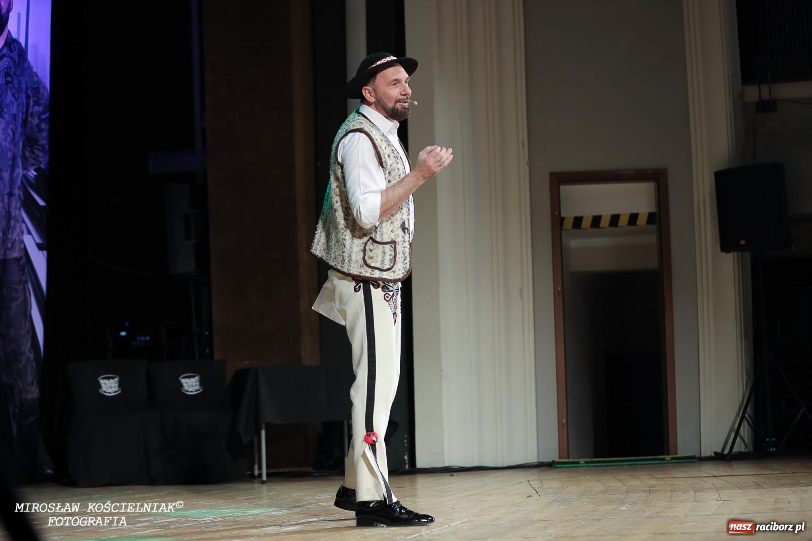 Zdjęcie w galerii na portalu naszraciborz.pl: Z żartami nie ma żartów. Kabaret Młodych Panów w Raciborzu [FOTO] wiadomości z regionu