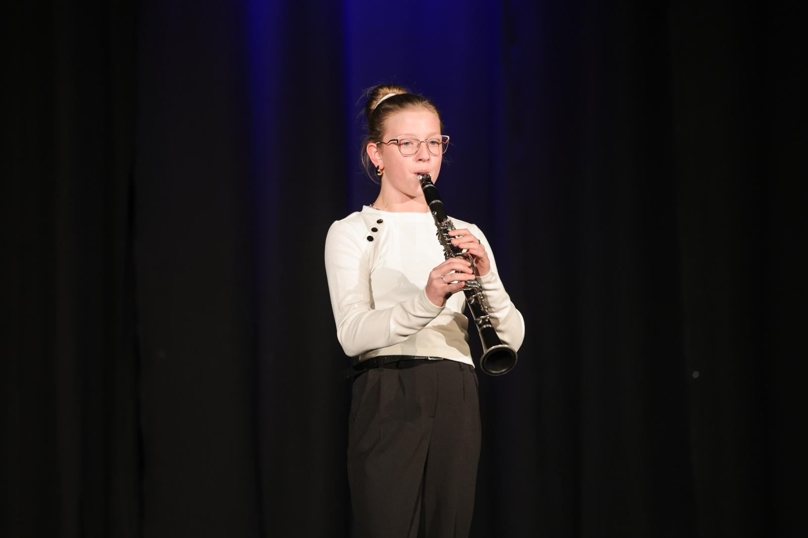 Zdjęcie w galerii na portalu naszraciborz.pl: Wieczór Otwartego Mikrofonu - muzyka, taniec, poezja, czyli Sztuka Emocji! wiadomości z regionu