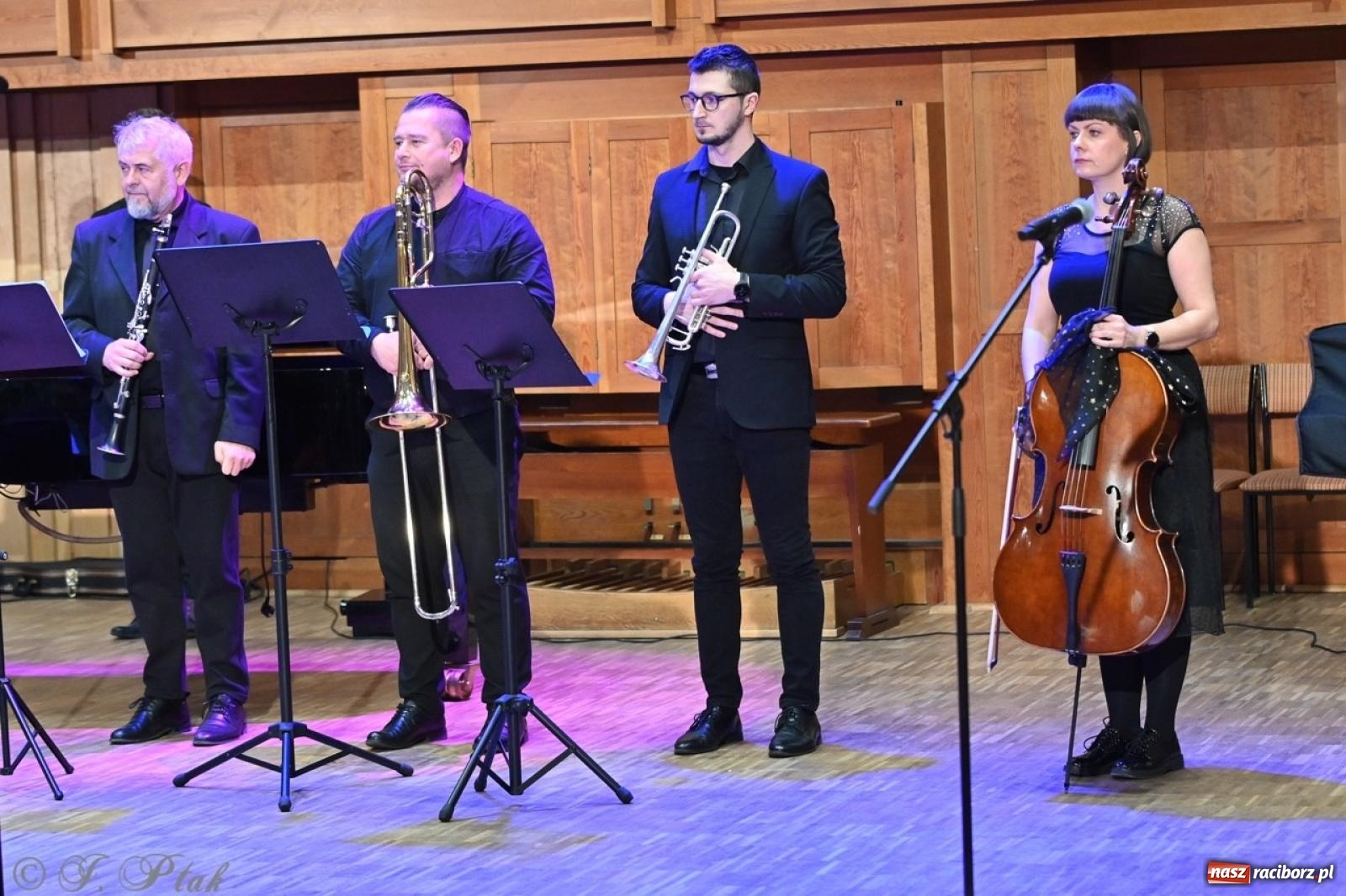 Zdjęcie w galerii na portalu naszraciborz.pl: Karnawałowe brzmienia w Państwowej Szkole Muzycznej w Raciborzu wiadomości z regionu