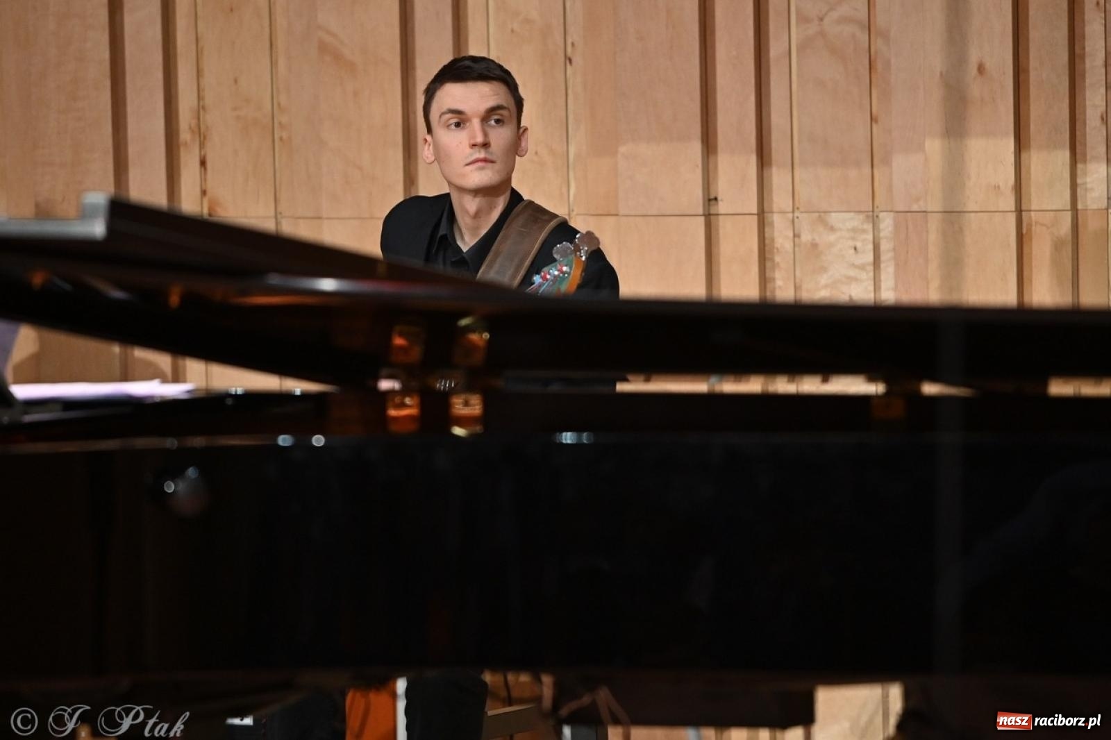 Zdjęcie w galerii na portalu naszraciborz.pl: Karnawałowe brzmienia w Państwowej Szkole Muzycznej w Raciborzu wiadomości z regionu