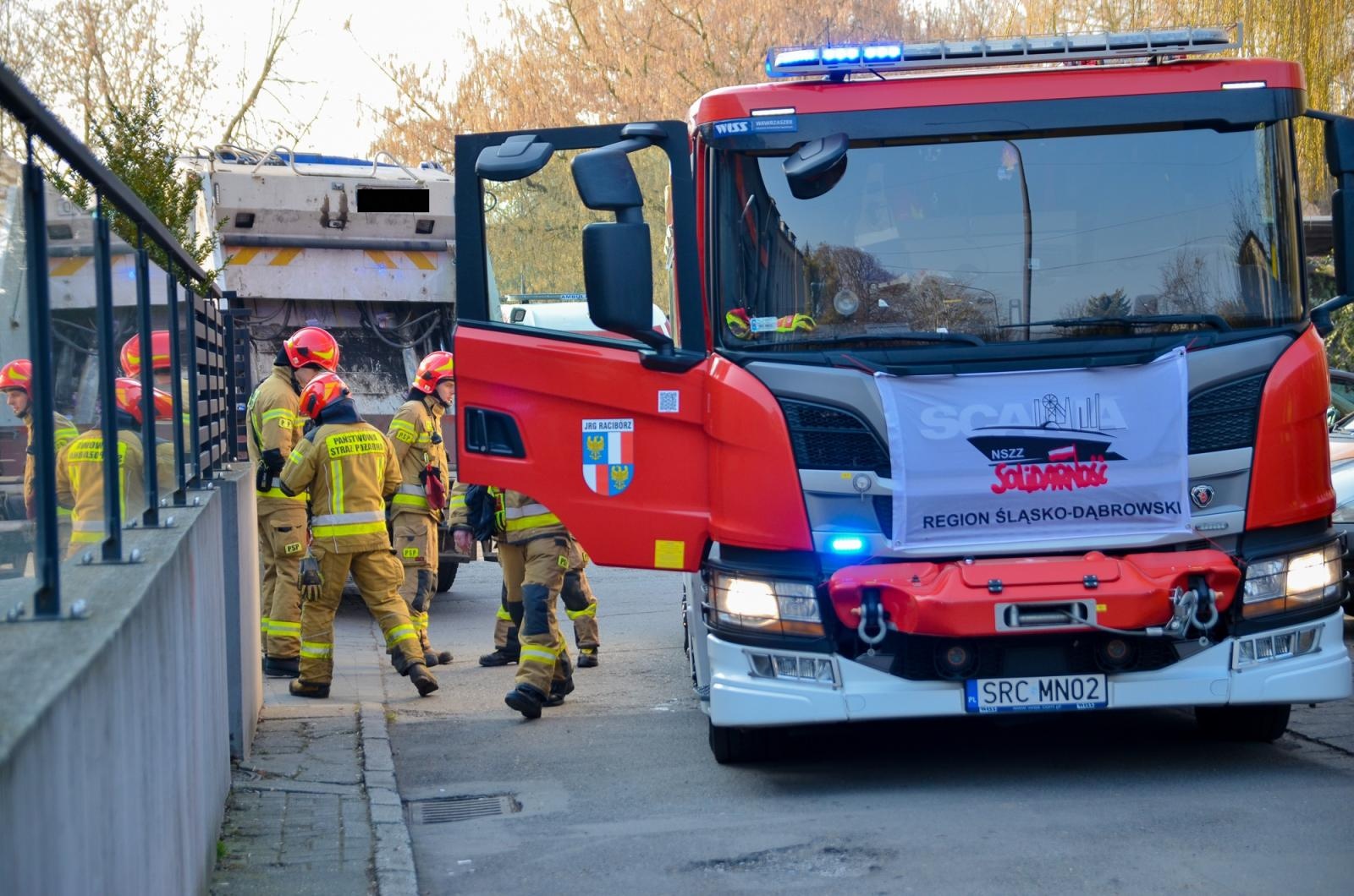 Zdjęcie w galerii na portalu naszraciborz.pl: 84-latka potrącona przez śmieciarkę wiadomości z regionu