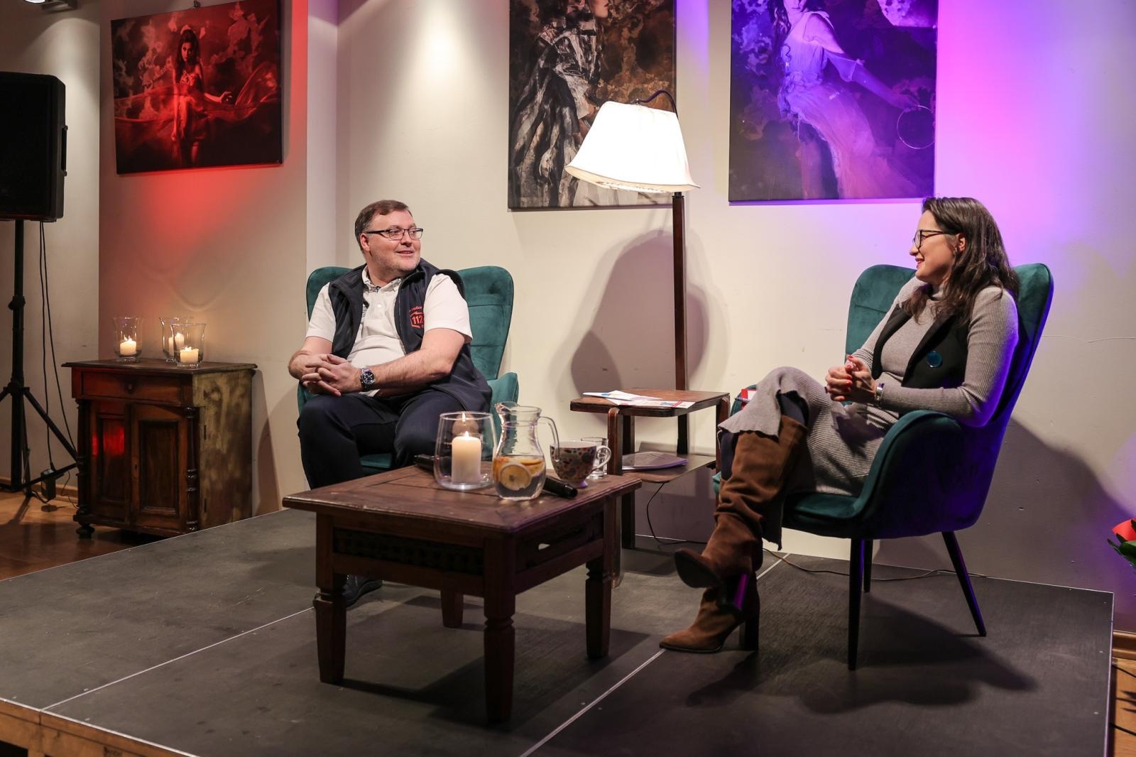 Zdjęcie w galerii na portalu naszraciborz.pl: 112 – numer, który ratuje życie! Spotkanie W PUNKT z Jakubem Rusinem-Anderskim wiadomości z regionu