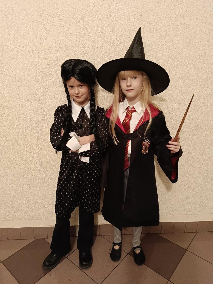 Zdjęcie w galerii na portalu naszraciborz.pl: Karnawałowy bal Małych Odkrywców Sztuki w DK Strzecha wiadomości z regionu