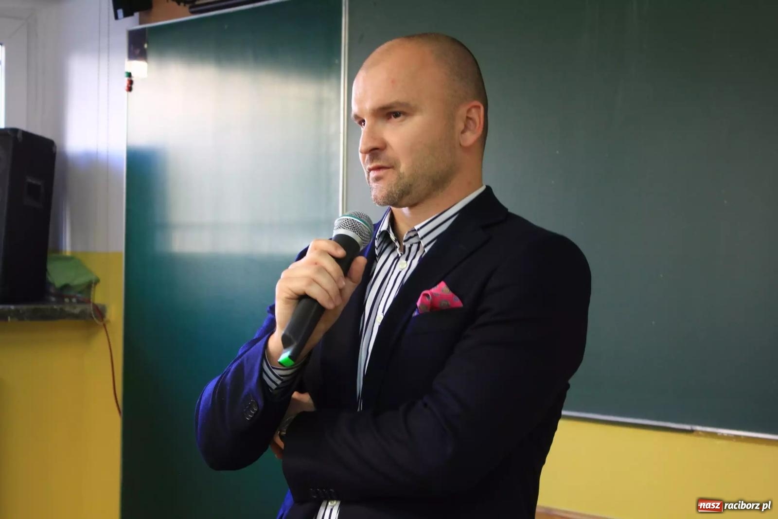 Zdjęcie w galerii na portalu naszraciborz.pl: Kto by pomyślał, że o naszym Rafałku będzie tak głośno wiadomości z regionu