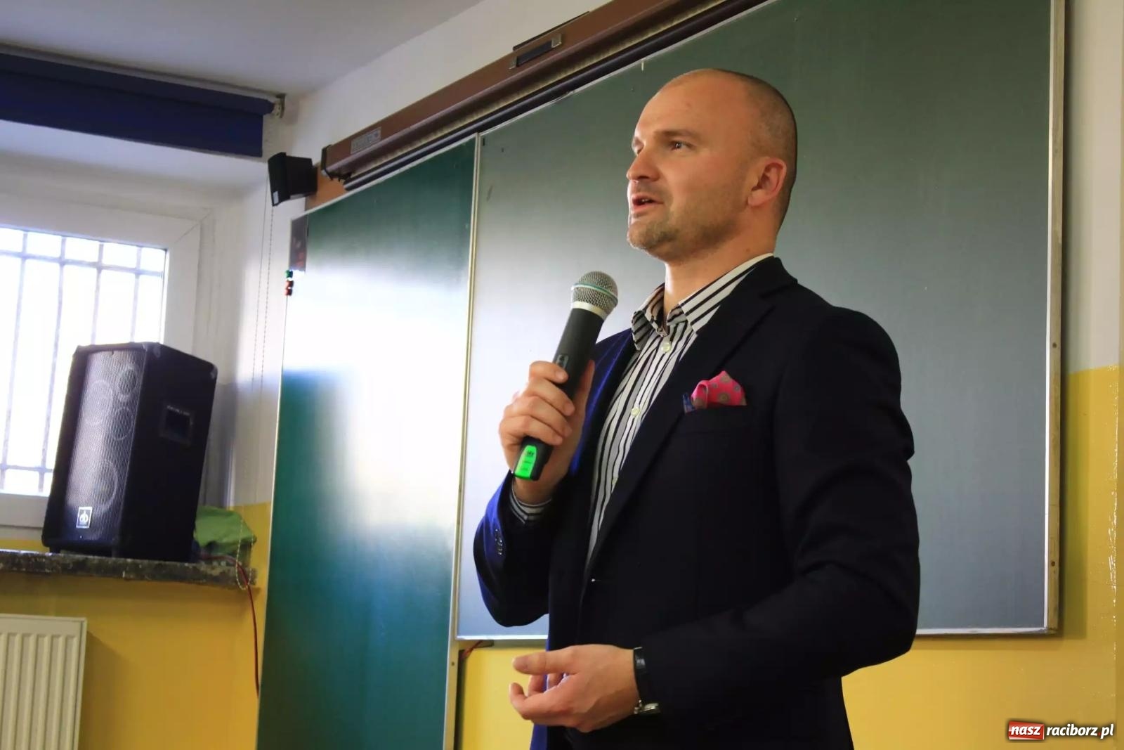 Zdjęcie w galerii na portalu naszraciborz.pl: Kto by pomyślał, że o naszym Rafałku będzie tak głośno wiadomości z regionu