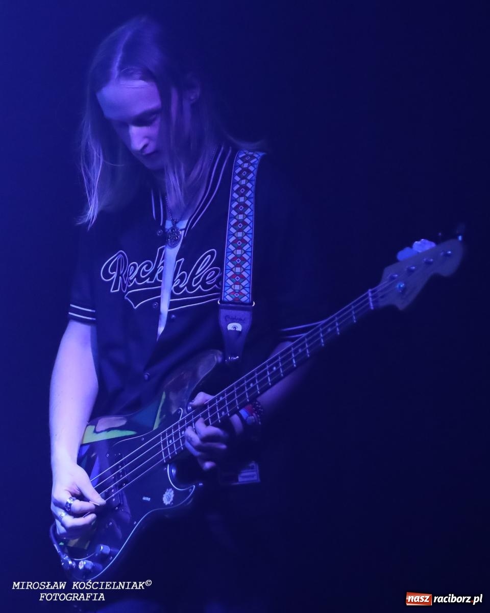 Zdjęcie w galerii na portalu naszraciborz.pl: Zespół Afera zadebiutował na scenie CKZiU nr 2 Mechanik wiadomości z regionu