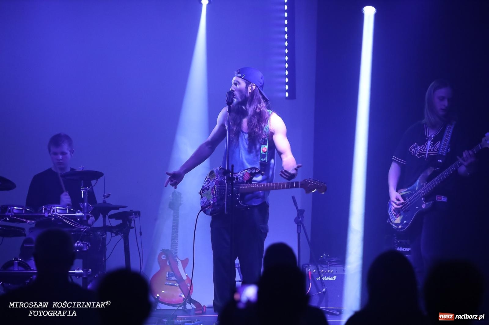 Zdjęcie w galerii na portalu naszraciborz.pl: Zespół Afera zadebiutował na scenie CKZiU nr 2 Mechanik wiadomości z regionu
