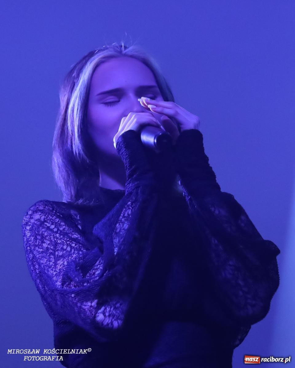 Zdjęcie w galerii na portalu naszraciborz.pl: Zespół Afera zadebiutował na scenie CKZiU nr 2 Mechanik wiadomości z regionu