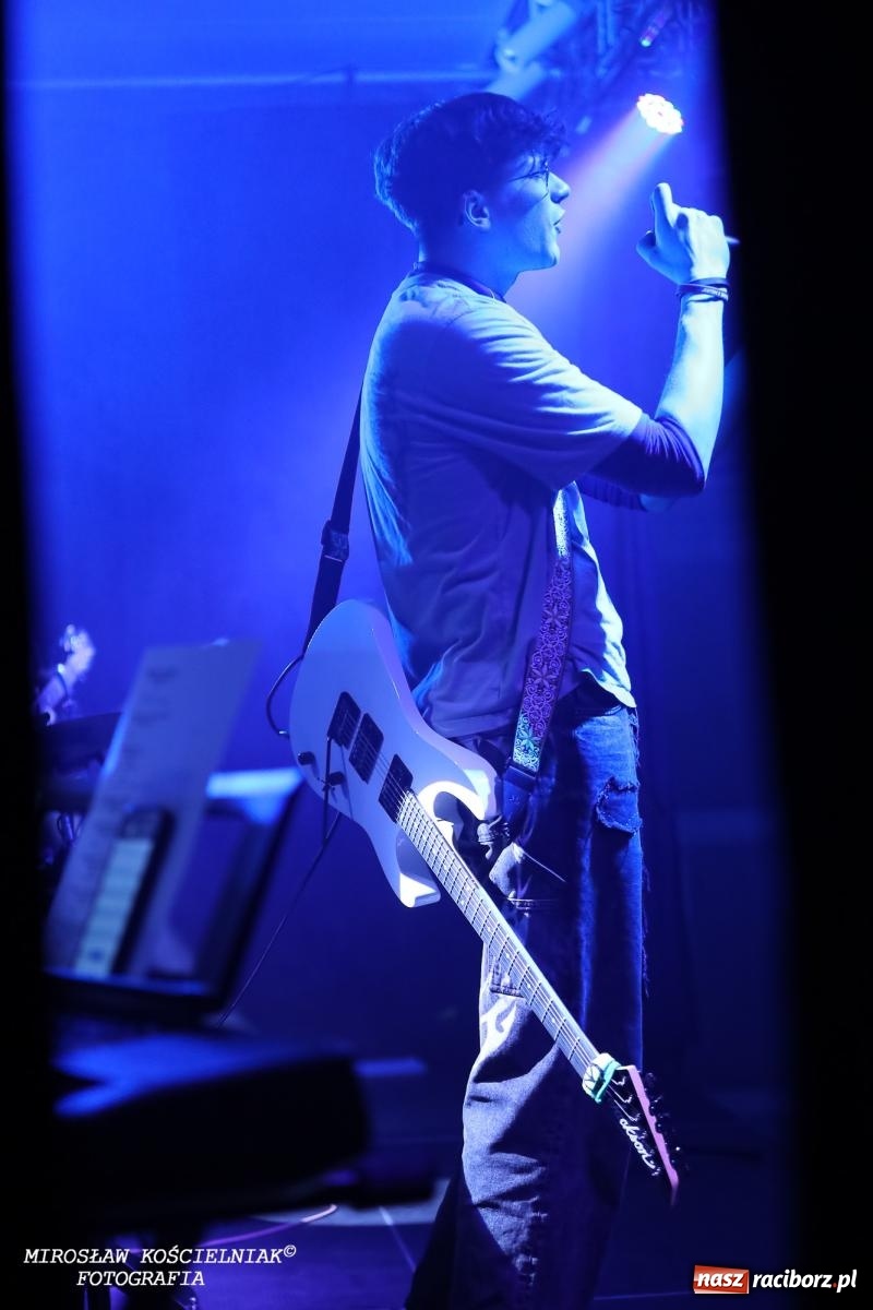 Zdjęcie w galerii na portalu naszraciborz.pl: Zespół Afera zadebiutował na scenie CKZiU nr 2 Mechanik wiadomości z regionu