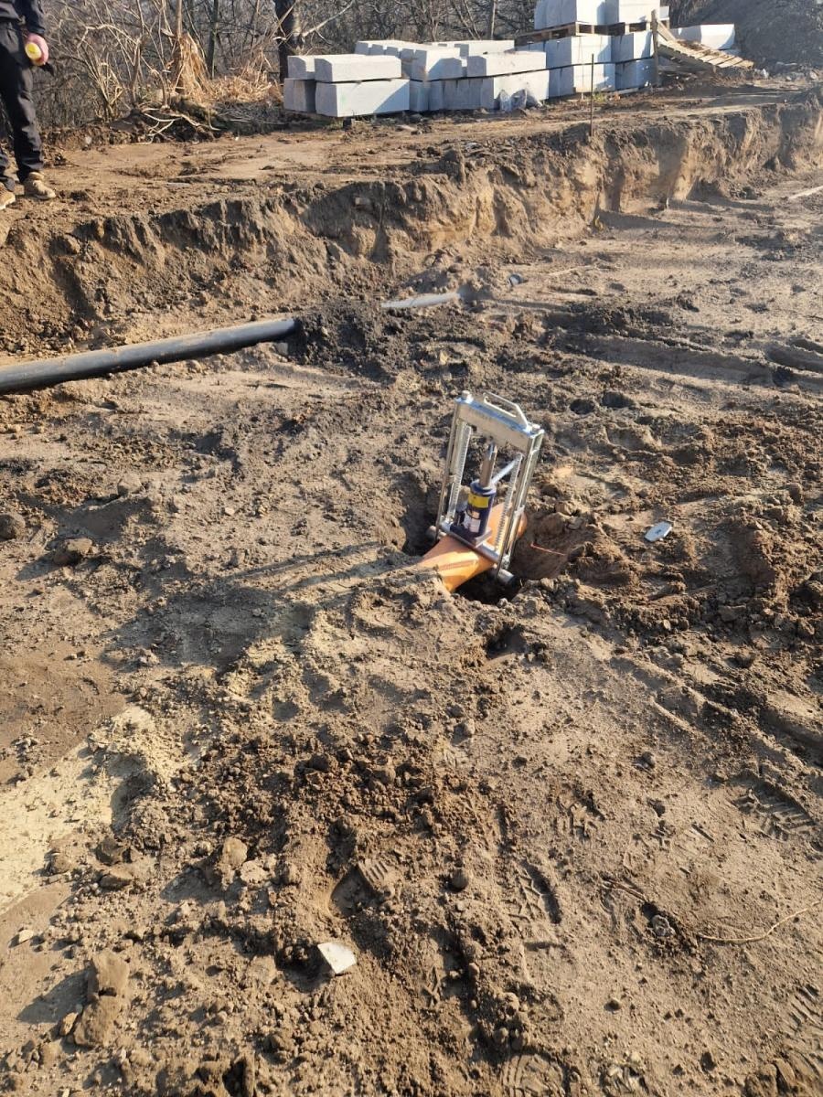 Zdjęcie w galerii na portalu naszraciborz.pl: Uszkodzenie gazociągu przy Kwiatowej. Pomoc medyczna w Zabełkowie wiadomości z regionu