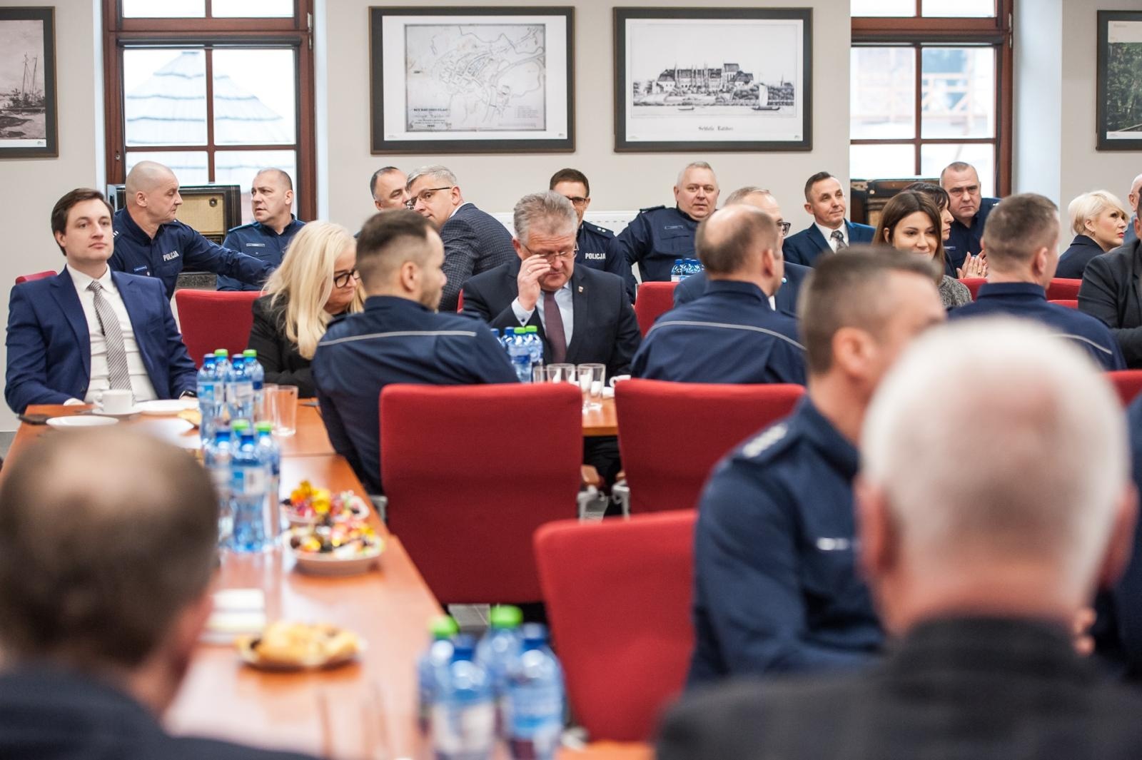 Zdjęcie w galerii na portalu naszraciborz.pl: Znamy policjantów roku w raciborskiej komendzie [FOTO i WIDEO] wiadomości z regionu