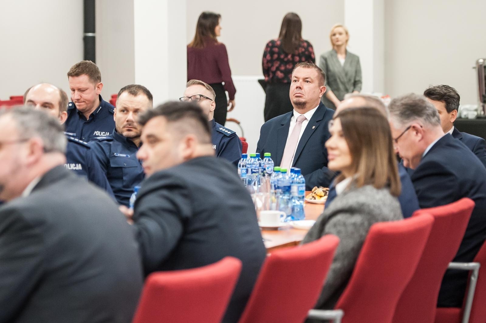 Zdjęcie w galerii na portalu naszraciborz.pl: Znamy policjantów roku w raciborskiej komendzie [FOTO i WIDEO] wiadomości z regionu