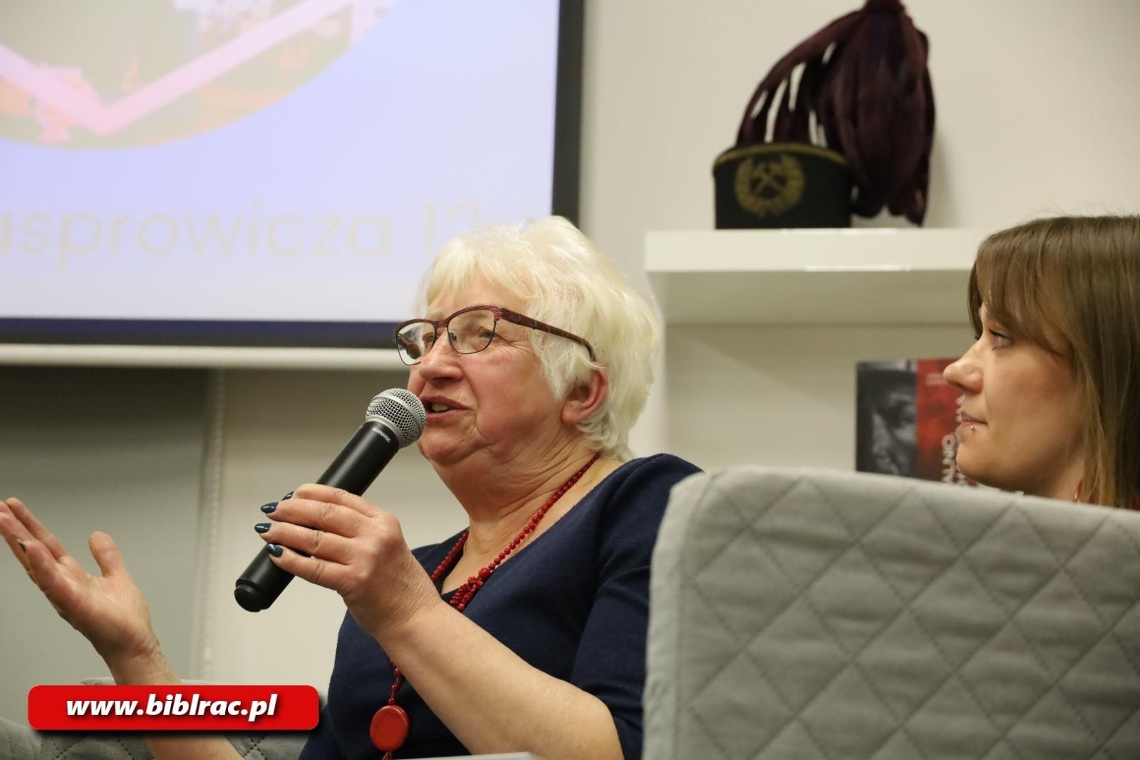 Zdjęcie w galerii na portalu naszraciborz.pl: Kobiety mają głos! Opowieści kobiet z rodzin górniczych w bibliotece wiadomości z regionu