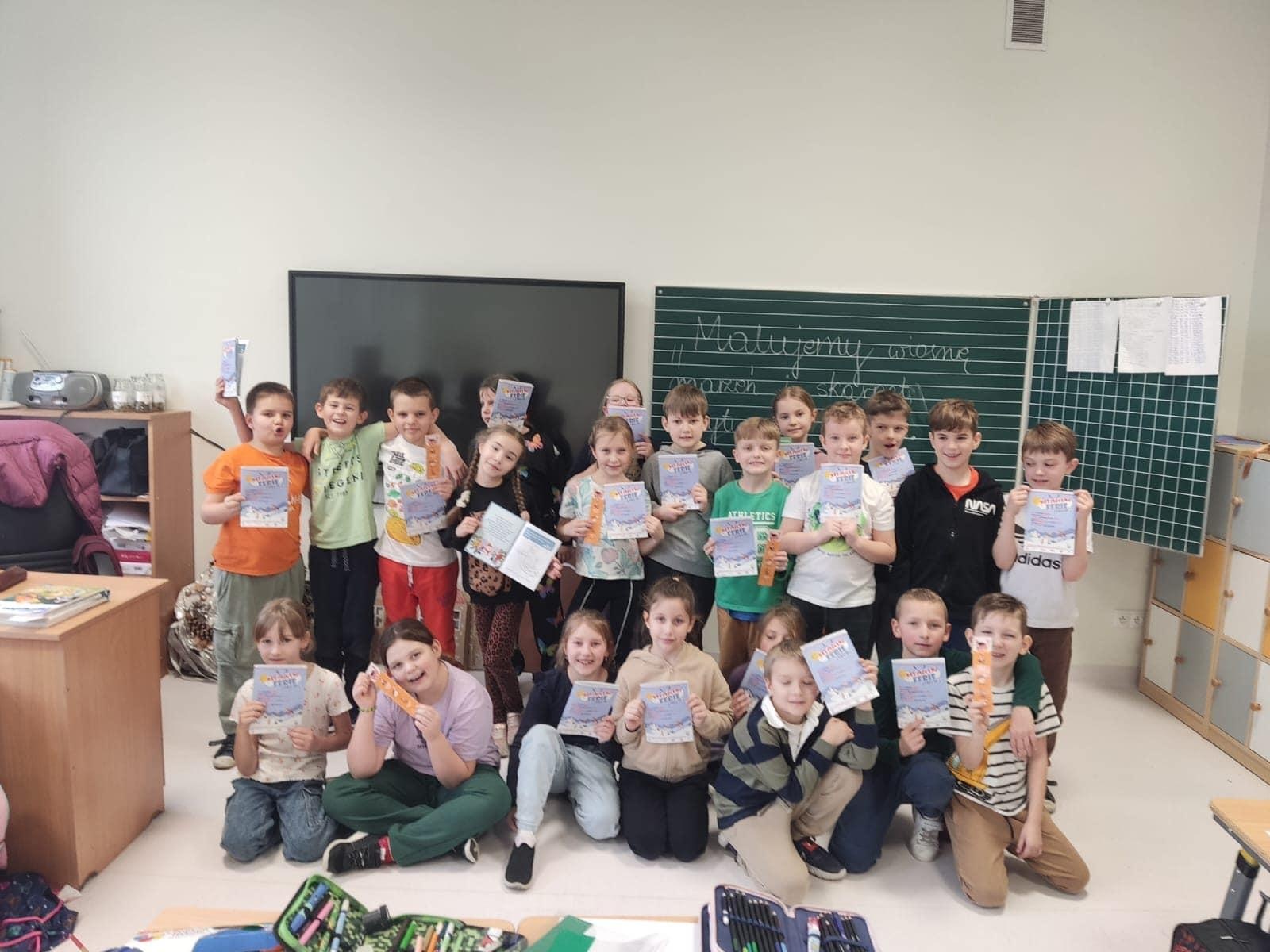 Zdjęcie w galerii na portalu naszraciborz.pl: Bezpieczne Ferie 2025 – raciborski Sanepid edukuje najmłodszych wiadomości z regionu