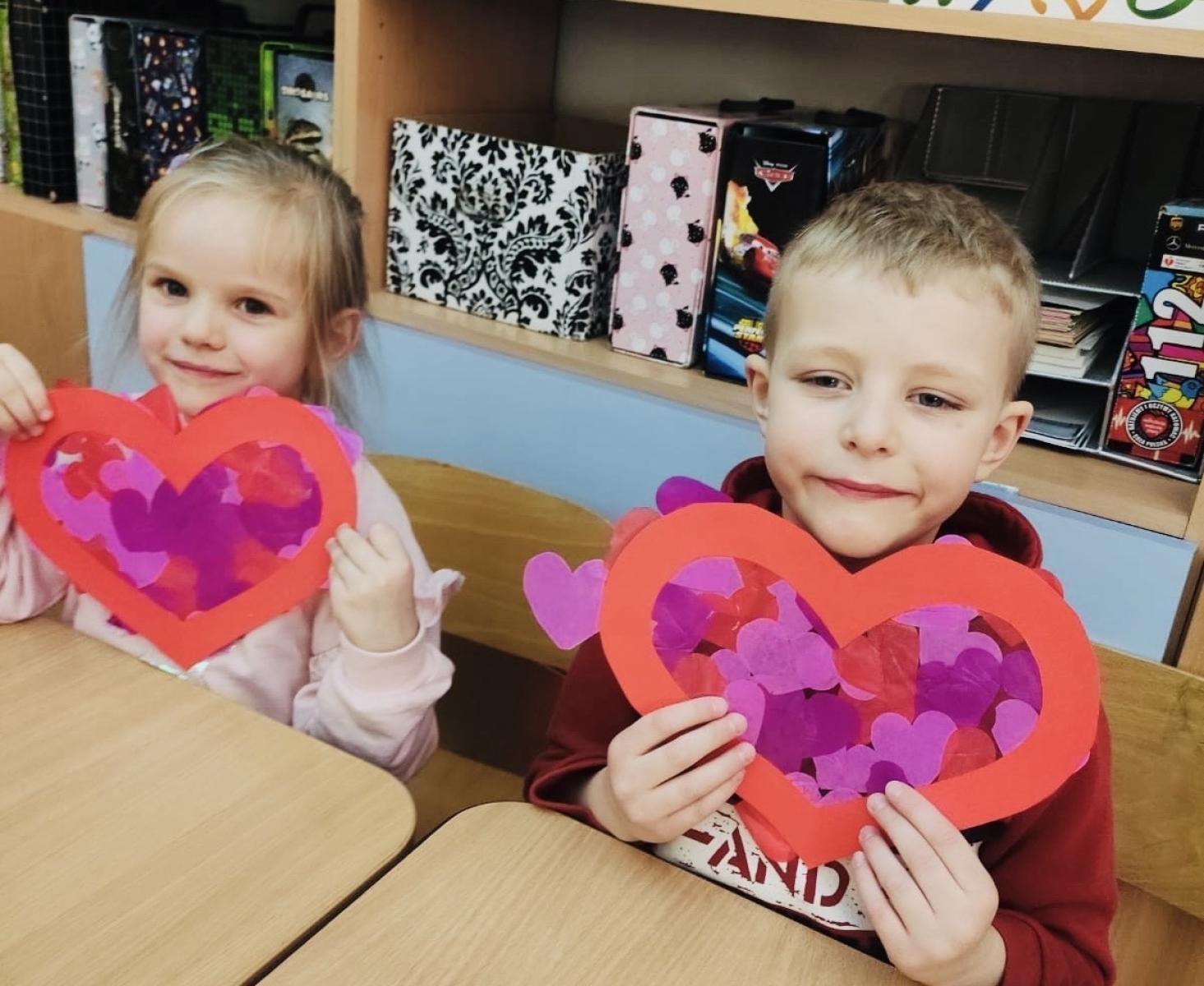 Zdjęcie w galerii na portalu naszraciborz.pl: Dni Otwarte w Szkole Podstawowej nr 13 – pierwszoklasiści poznali szkołę wiadomości z regionu