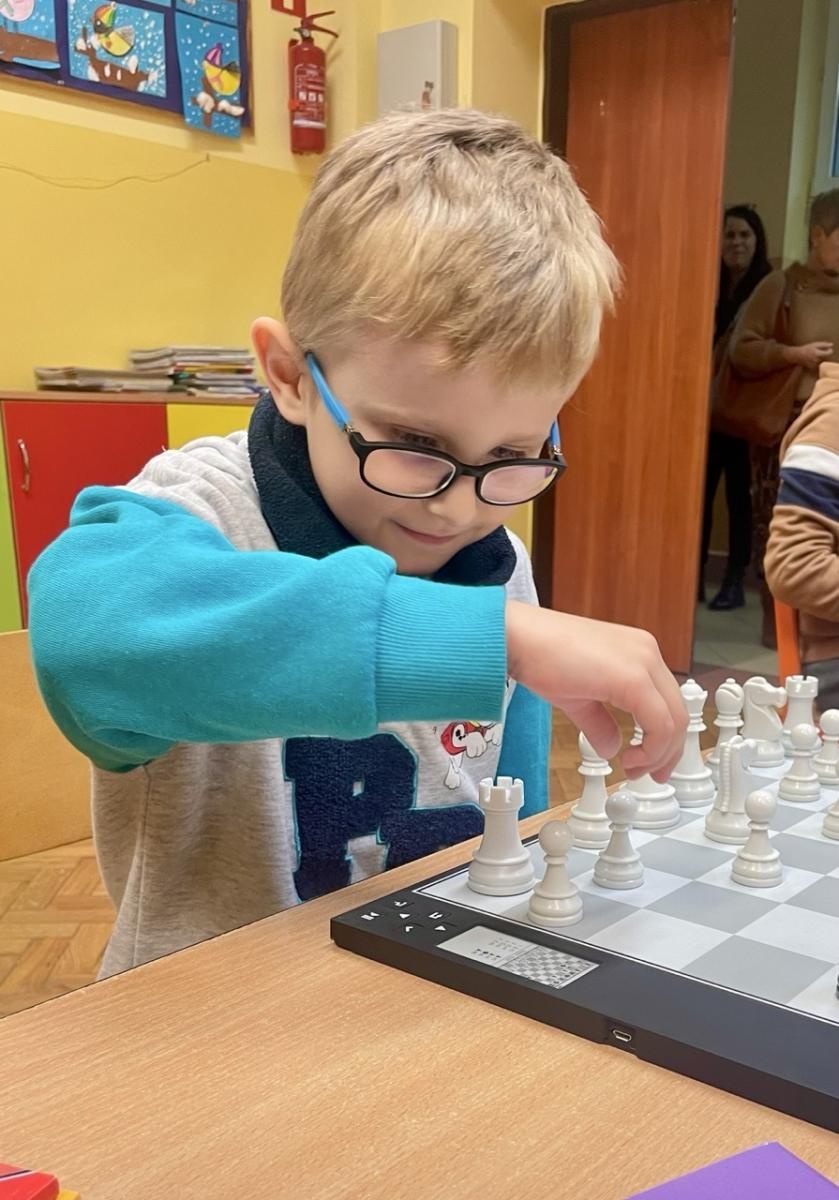 Zdjęcie w galerii na portalu naszraciborz.pl: Dni Otwarte w Szkole Podstawowej nr 13 – pierwszoklasiści poznali szkołę wiadomości z regionu