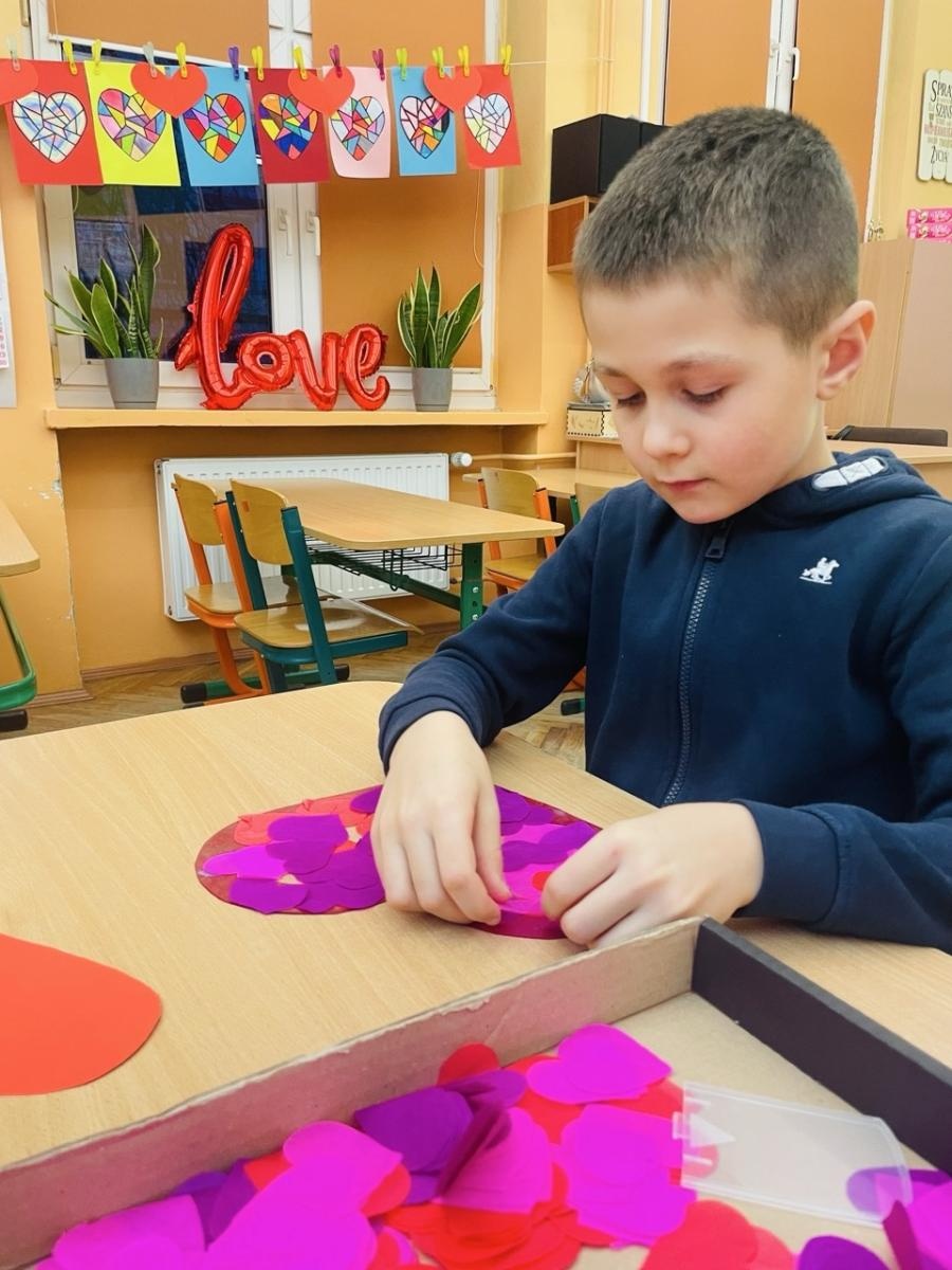 Zdjęcie w galerii na portalu naszraciborz.pl: Dni Otwarte w Szkole Podstawowej nr 13 – pierwszoklasiści poznali szkołę wiadomości z regionu