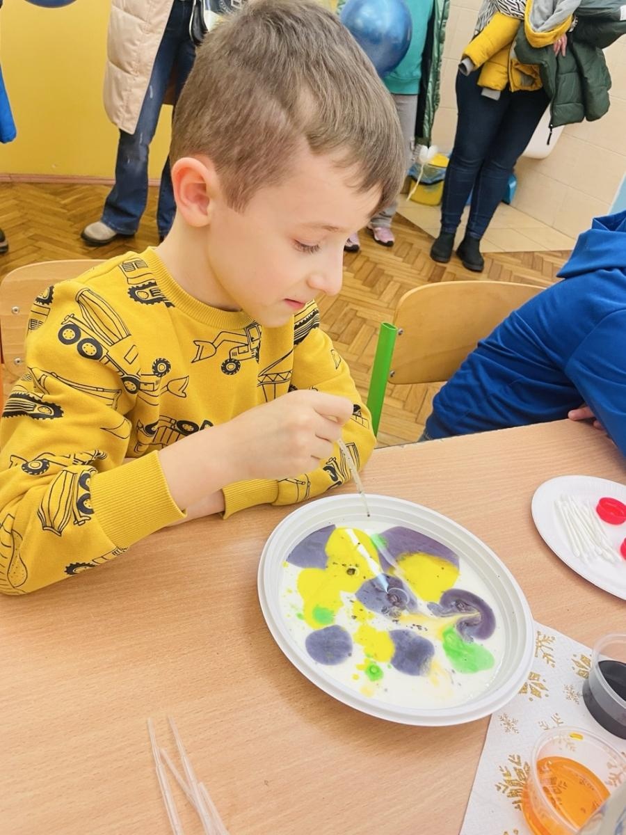 Zdjęcie w galerii na portalu naszraciborz.pl: Dni Otwarte w Szkole Podstawowej nr 13 – pierwszoklasiści poznali szkołę wiadomości z regionu