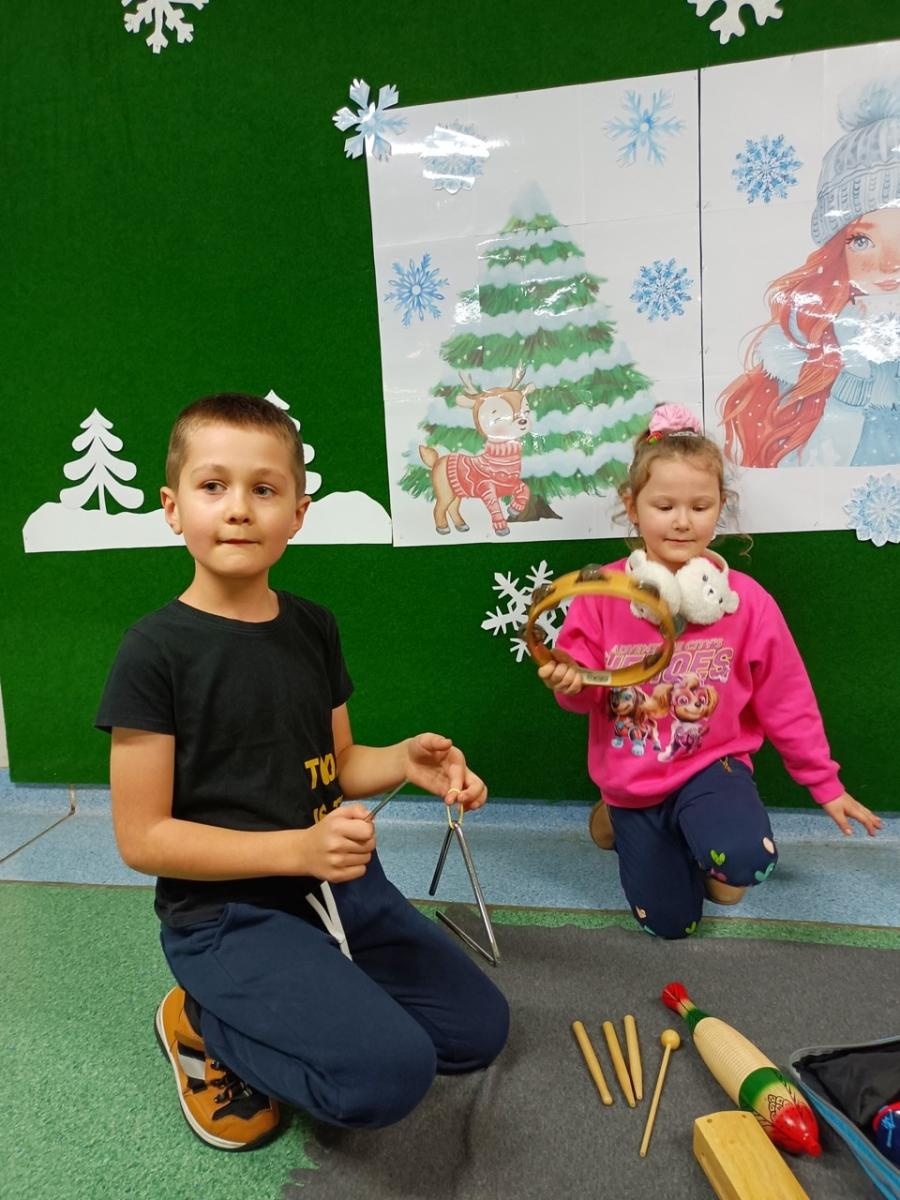 Zdjęcie w galerii na portalu naszraciborz.pl: Dni Otwarte w Szkole Podstawowej nr 13 – pierwszoklasiści poznali szkołę wiadomości z regionu