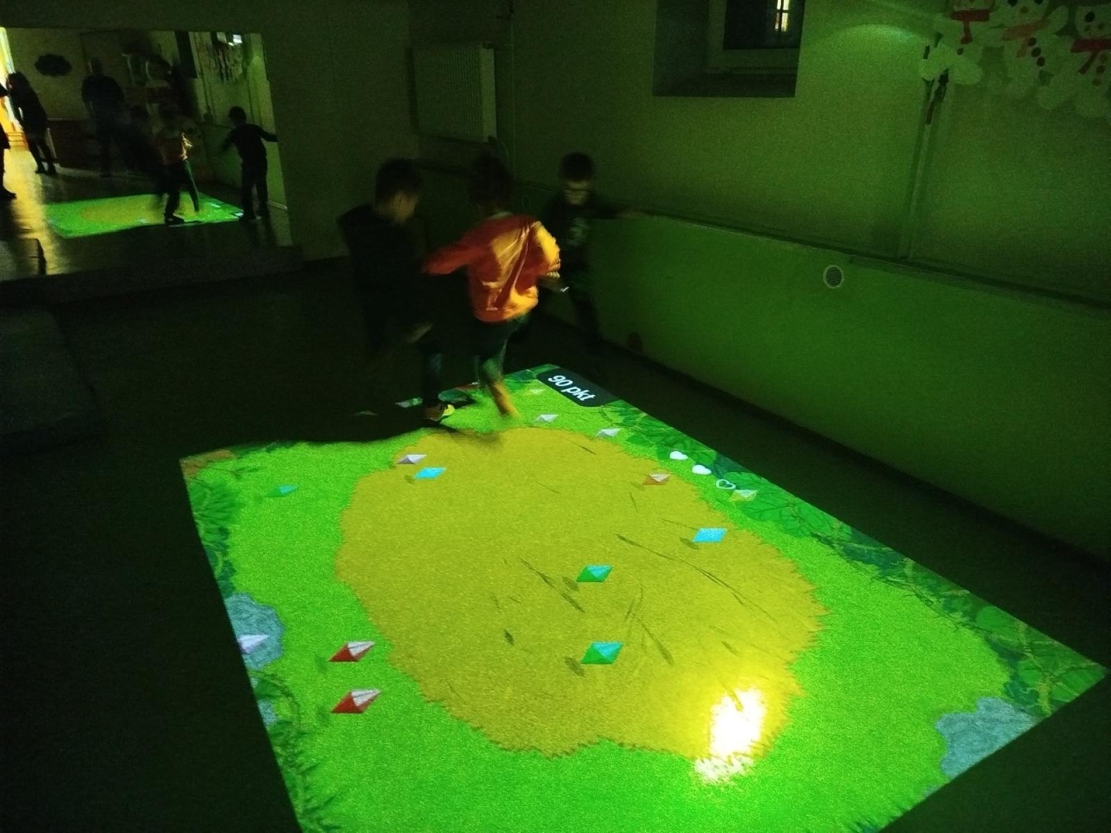 Zdjęcie w galerii na portalu naszraciborz.pl: Dni Otwarte w Szkole Podstawowej nr 13 – pierwszoklasiści poznali szkołę wiadomości z regionu