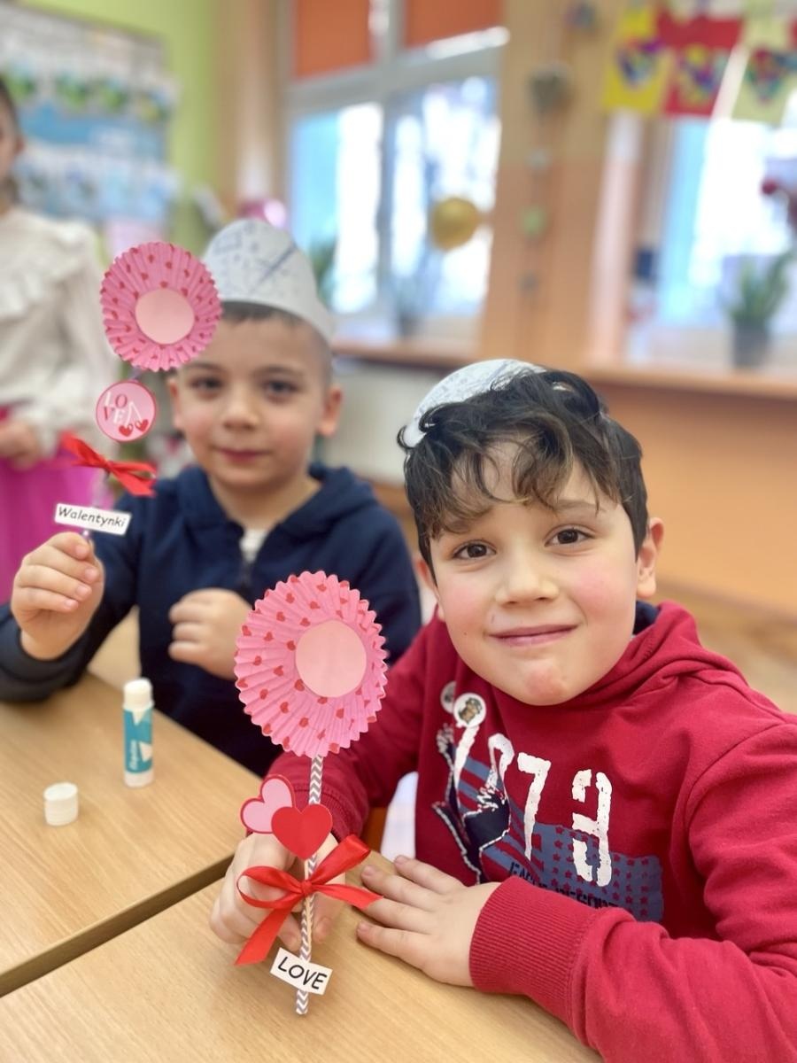 Zdjęcie w galerii na portalu naszraciborz.pl: Dni Otwarte w Szkole Podstawowej nr 13 – pierwszoklasiści poznali szkołę wiadomości z regionu