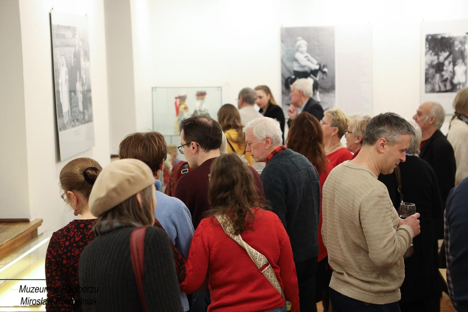 Zdjęcie w galerii na portalu naszraciborz.pl: Zabawki naszych dziadków – wyjątkowa wystawa w Muzeum wiadomości z regionu