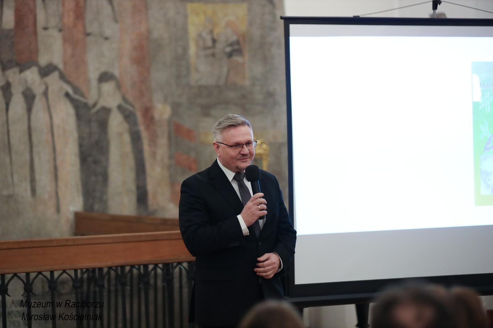 Zdjęcie w galerii na portalu naszraciborz.pl: Zabawki naszych dziadków – wyjątkowa wystawa w Muzeum wiadomości z regionu