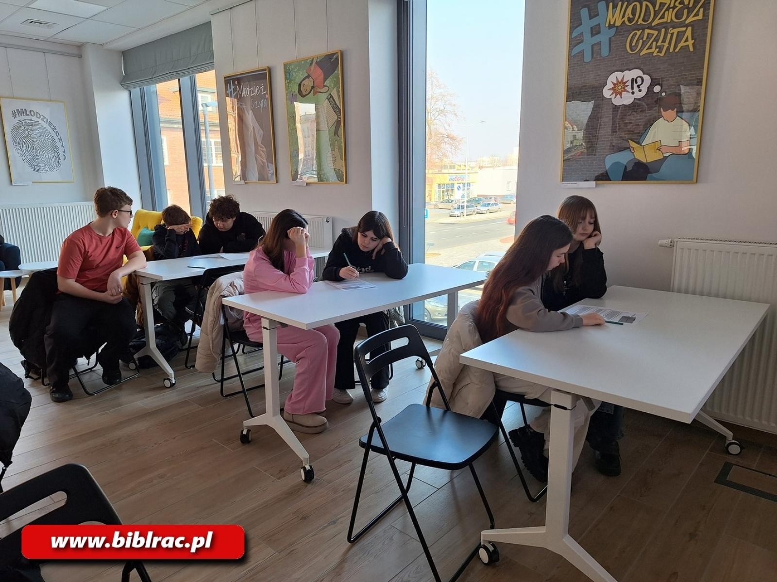 Zdjęcie w galerii na portalu naszraciborz.pl: Stacja Młodych: lekcje inne niż wszystkie wiadomości z regionu