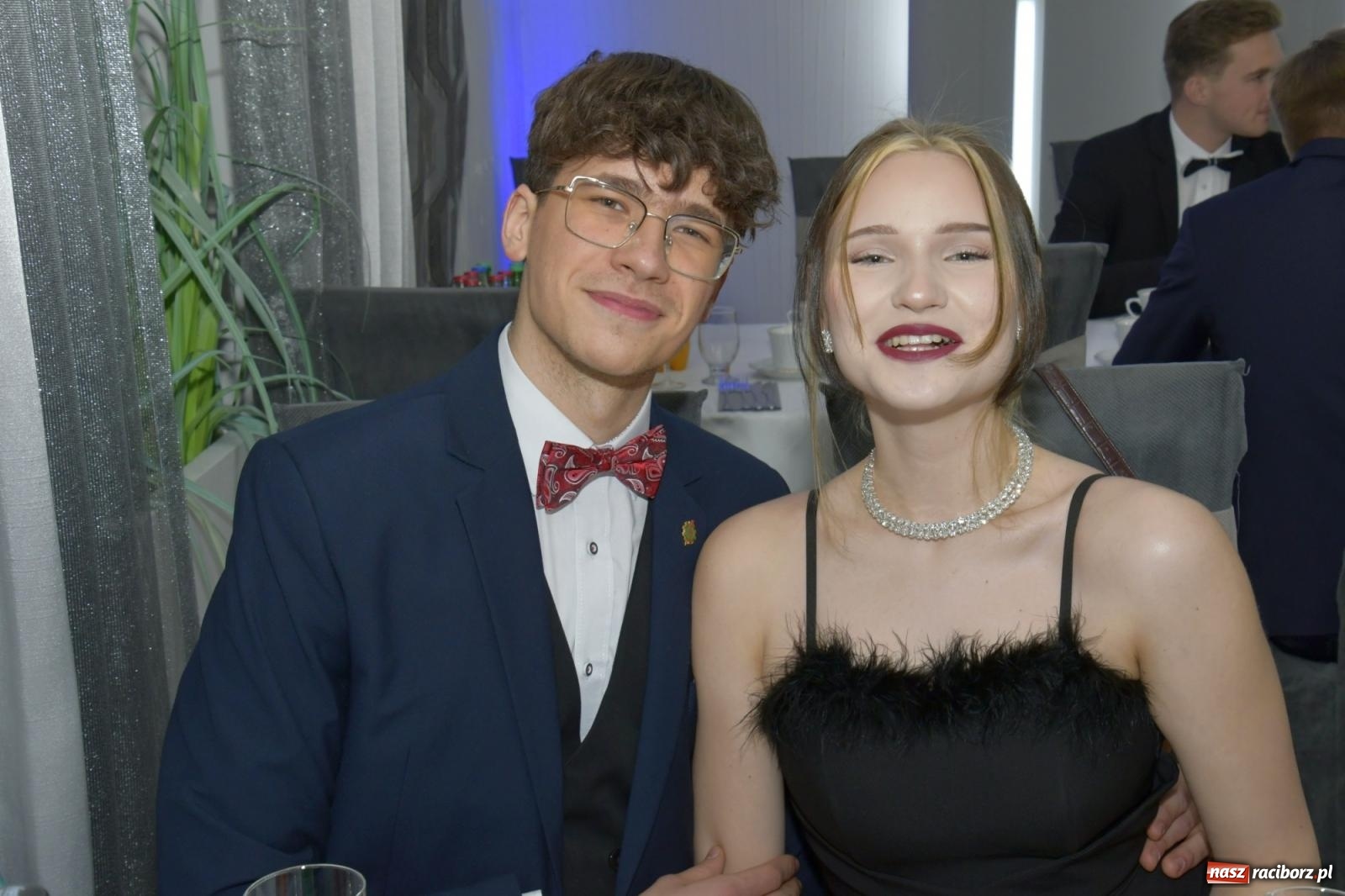 Zdjęcie w galerii na portalu naszraciborz.pl: Studniówka Mechanika - bawią się klasy 5b i 5d [FOTO i WIDEO] wiadomości z regionu