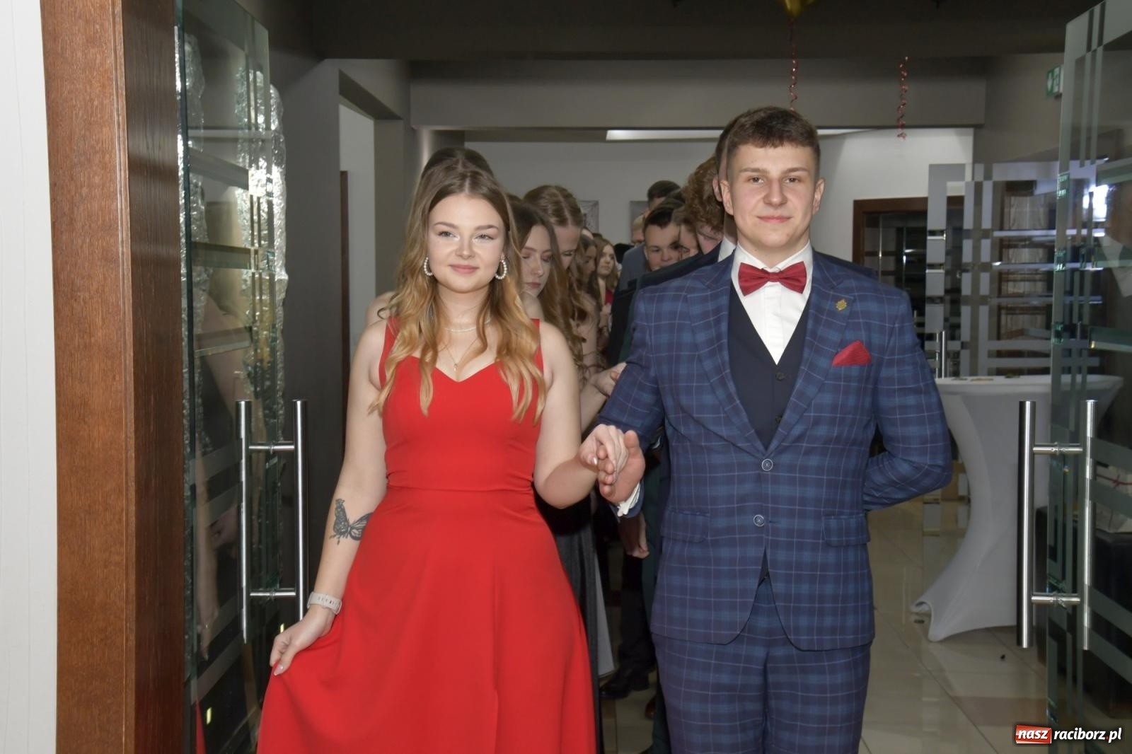 Zdjęcie w galerii na portalu naszraciborz.pl: Studniówka Mechanika - bawią się klasy 5b i 5d [FOTO i WIDEO] wiadomości z regionu