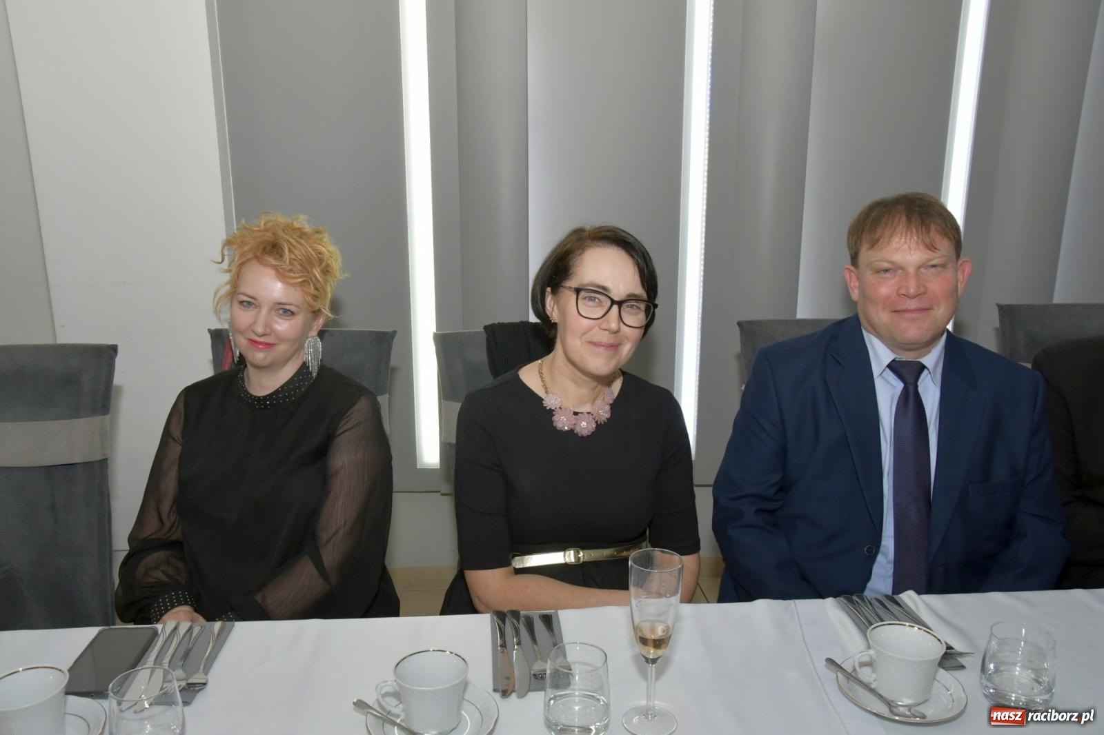 Zdjęcie w galerii na portalu naszraciborz.pl: Studniówka Mechanika - bawią się klasy 5b i 5d [FOTO i WIDEO] wiadomości z regionu