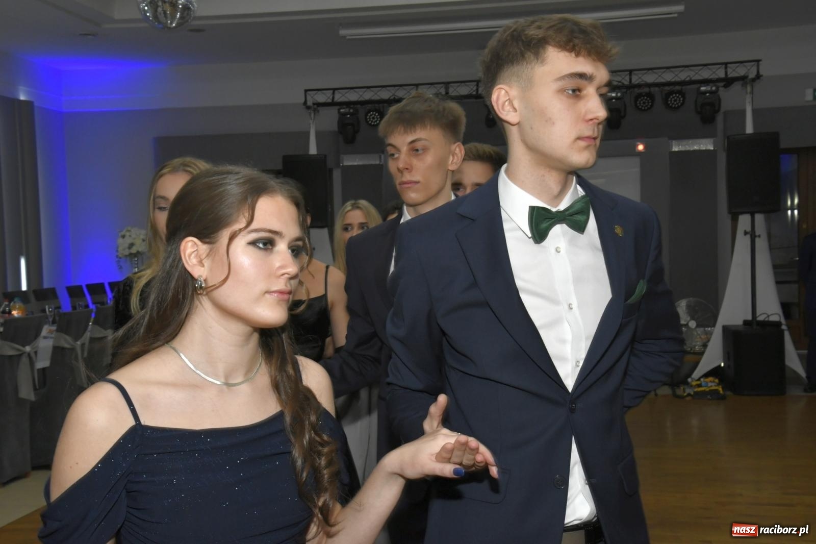 Zdjęcie w galerii na portalu naszraciborz.pl: Studniówka Mechanika - bawią się klasy 5b i 5d [FOTO i WIDEO] wiadomości z regionu