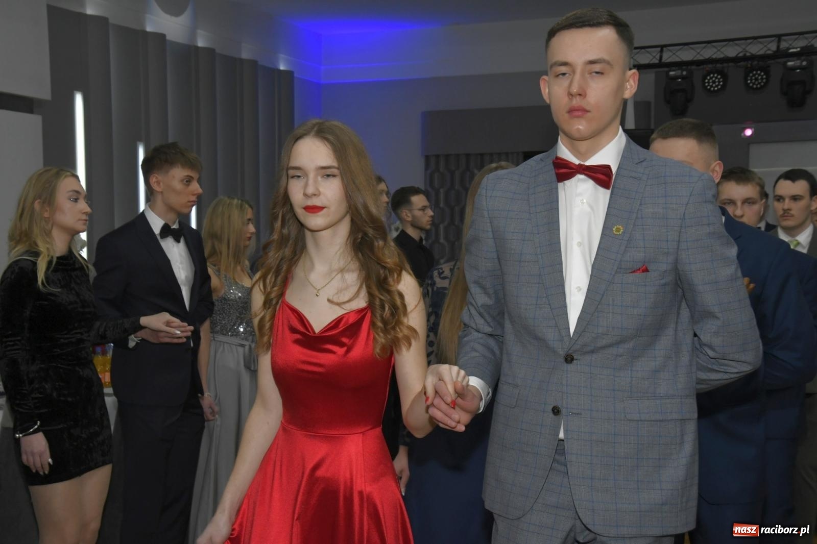 Zdjęcie w galerii na portalu naszraciborz.pl: Studniówka Mechanika - bawią się klasy 5b i 5d [FOTO i WIDEO] wiadomości z regionu