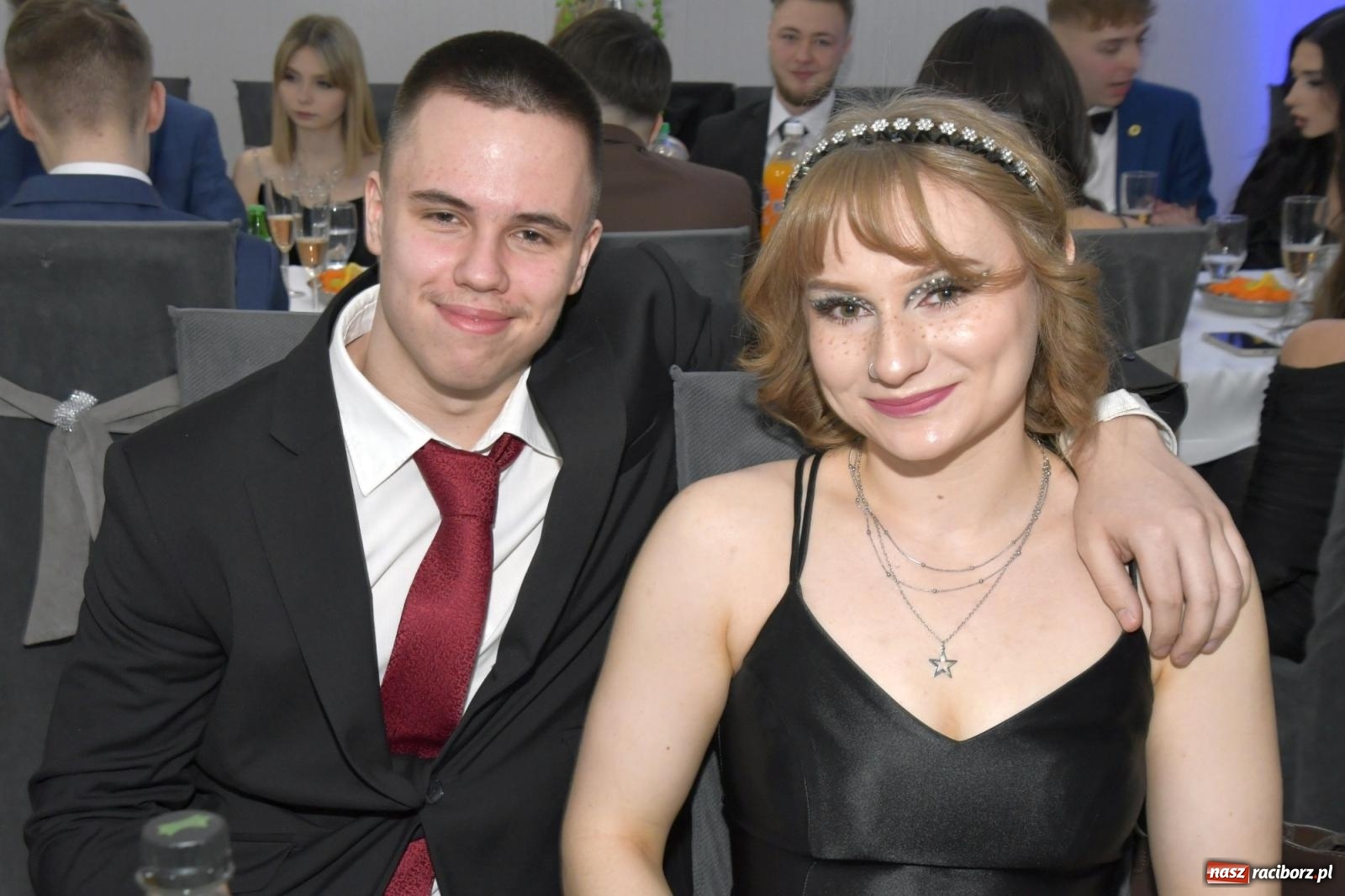 Zdjęcie w galerii na portalu naszraciborz.pl: Studniówka Mechanika - bawią się klasy 5b i 5d [FOTO i WIDEO] wiadomości z regionu