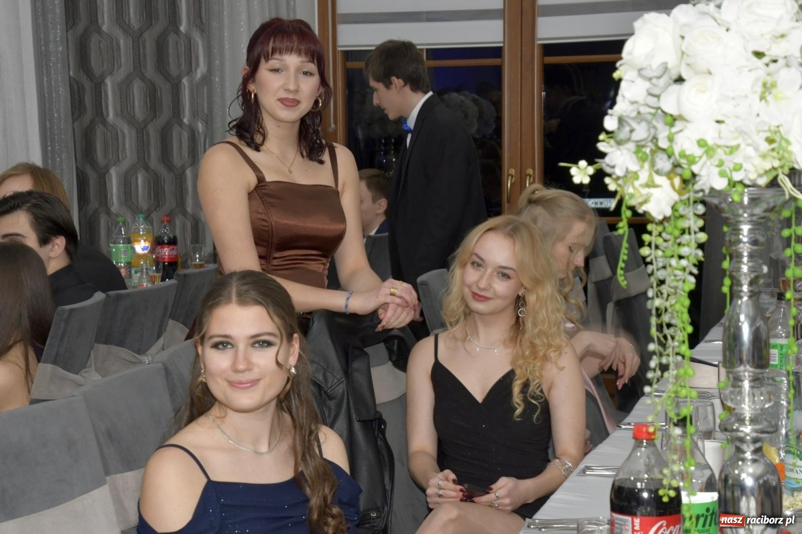 Zdjęcie w galerii na portalu naszraciborz.pl: Studniówka Mechanika - bawią się klasy 5b i 5d [FOTO i WIDEO] wiadomości z regionu