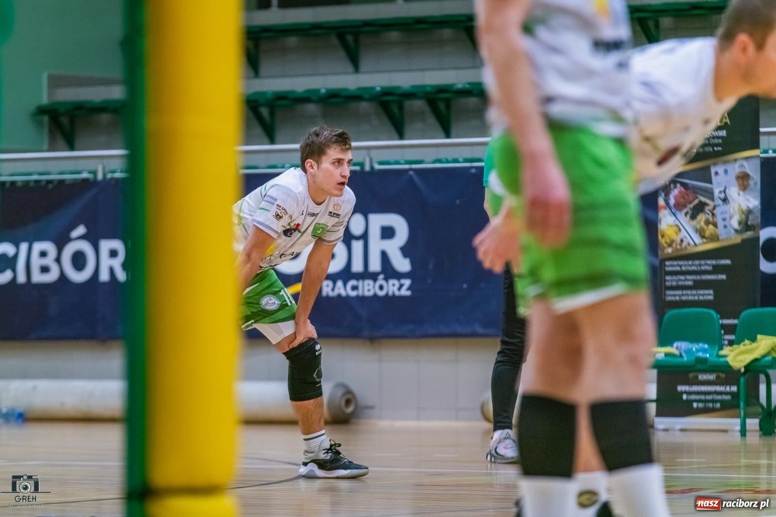 Zdjęcie w galerii na portalu naszraciborz.pl: Z perypetiami, ale za trzy punkty. KS Racibórz nadal w grze [FOTO] wiadomości z regionu