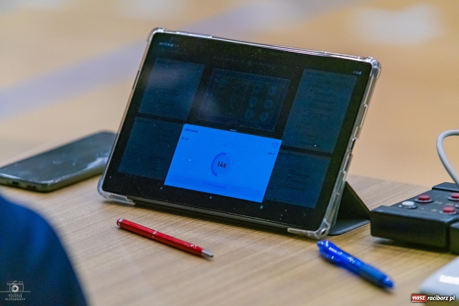 Zdjęcie w galerii na portalu naszraciborz.pl: Z perypetiami, ale za trzy punkty. KS Racibórz nadal w grze [FOTO] wiadomości z regionu