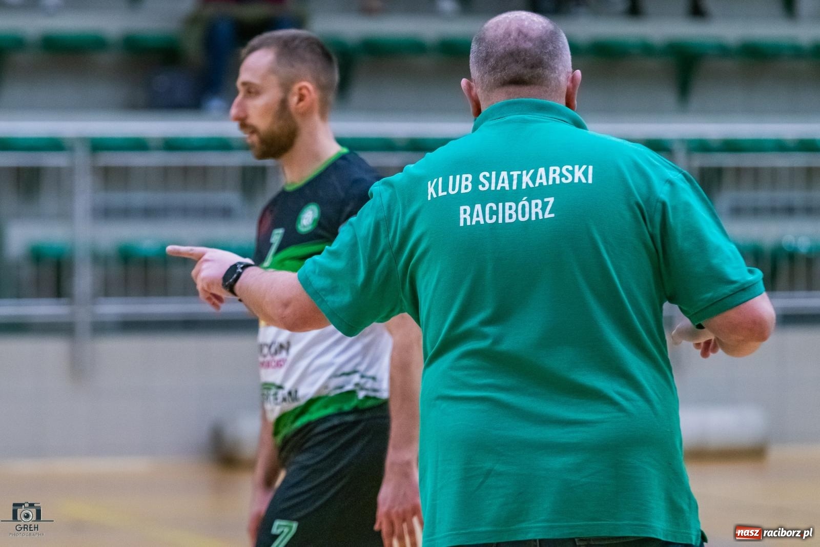 Zdjęcie w galerii na portalu naszraciborz.pl: Z perypetiami, ale za trzy punkty. KS Racibórz nadal w grze [FOTO] wiadomości z regionu