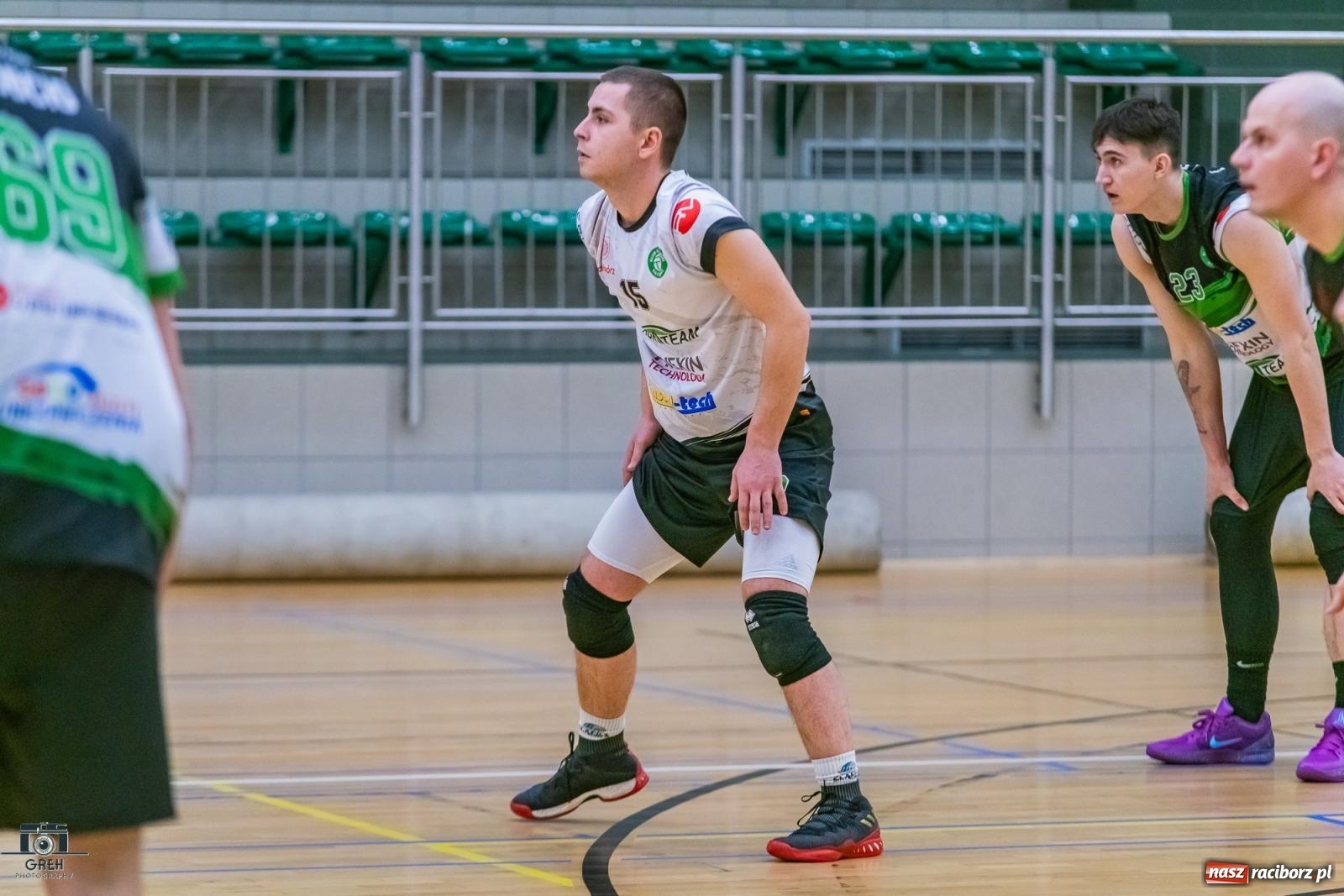 Zdjęcie w galerii na portalu naszraciborz.pl: Z perypetiami, ale za trzy punkty. KS Racibórz nadal w grze [FOTO] wiadomości z regionu