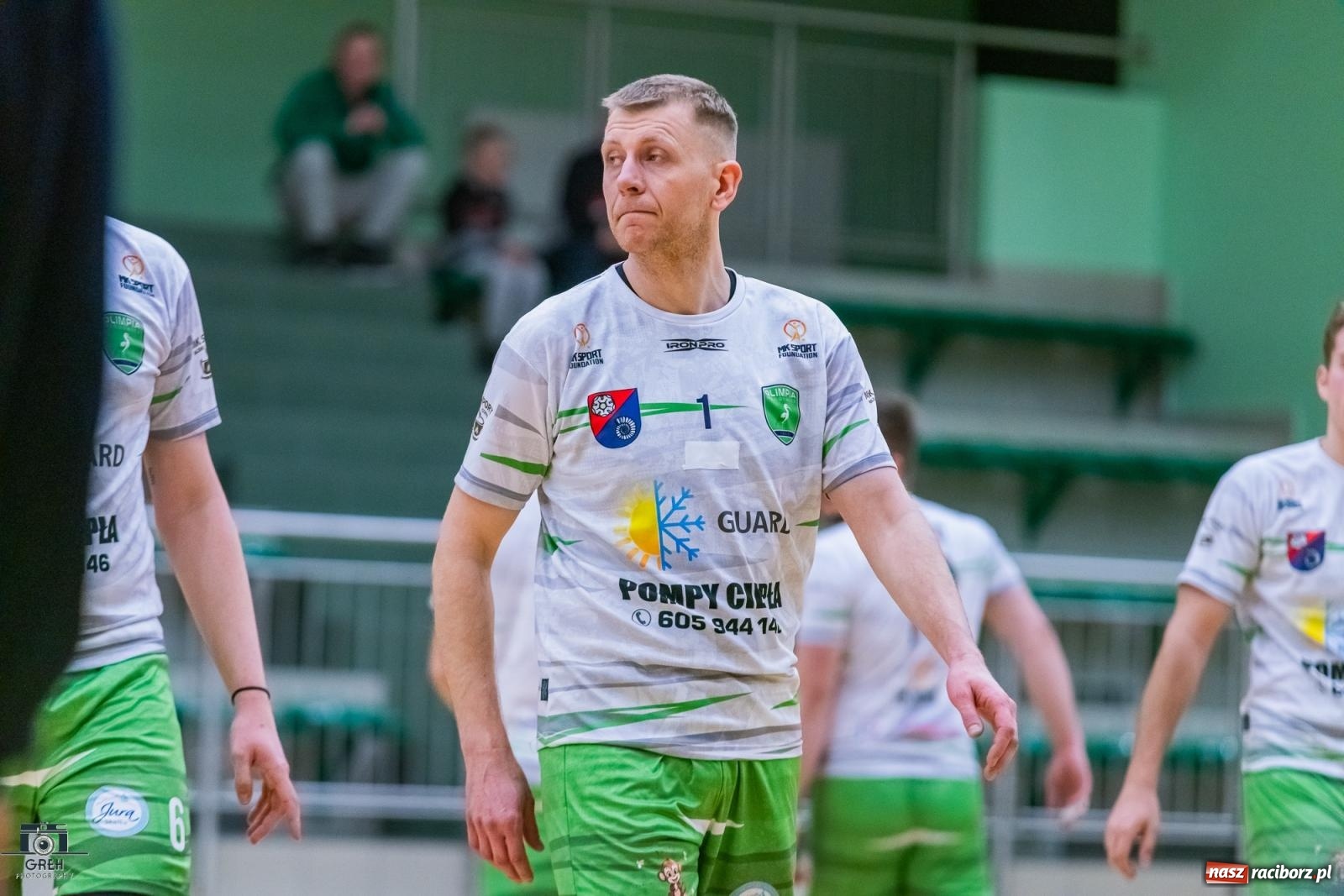 Zdjęcie w galerii na portalu naszraciborz.pl: Z perypetiami, ale za trzy punkty. KS Racibórz nadal w grze [FOTO] wiadomości z regionu