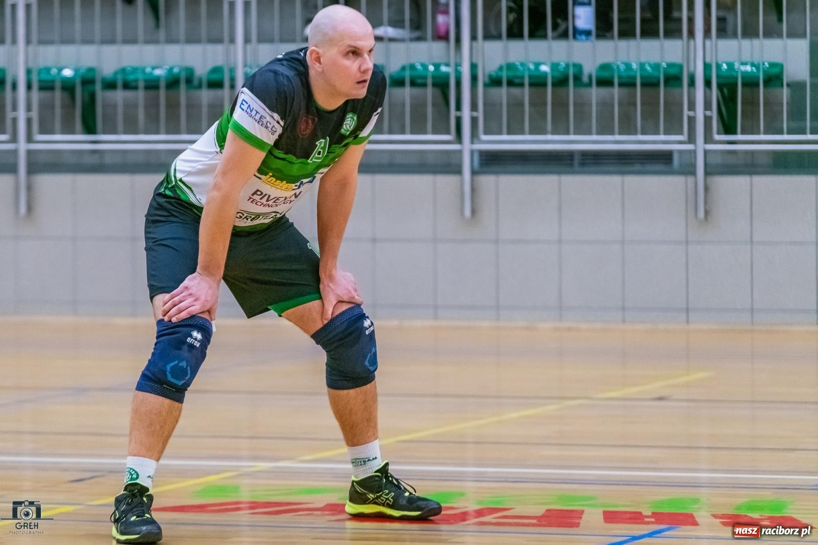 Zdjęcie w galerii na portalu naszraciborz.pl: Z perypetiami, ale za trzy punkty. KS Racibórz nadal w grze [FOTO] wiadomości z regionu