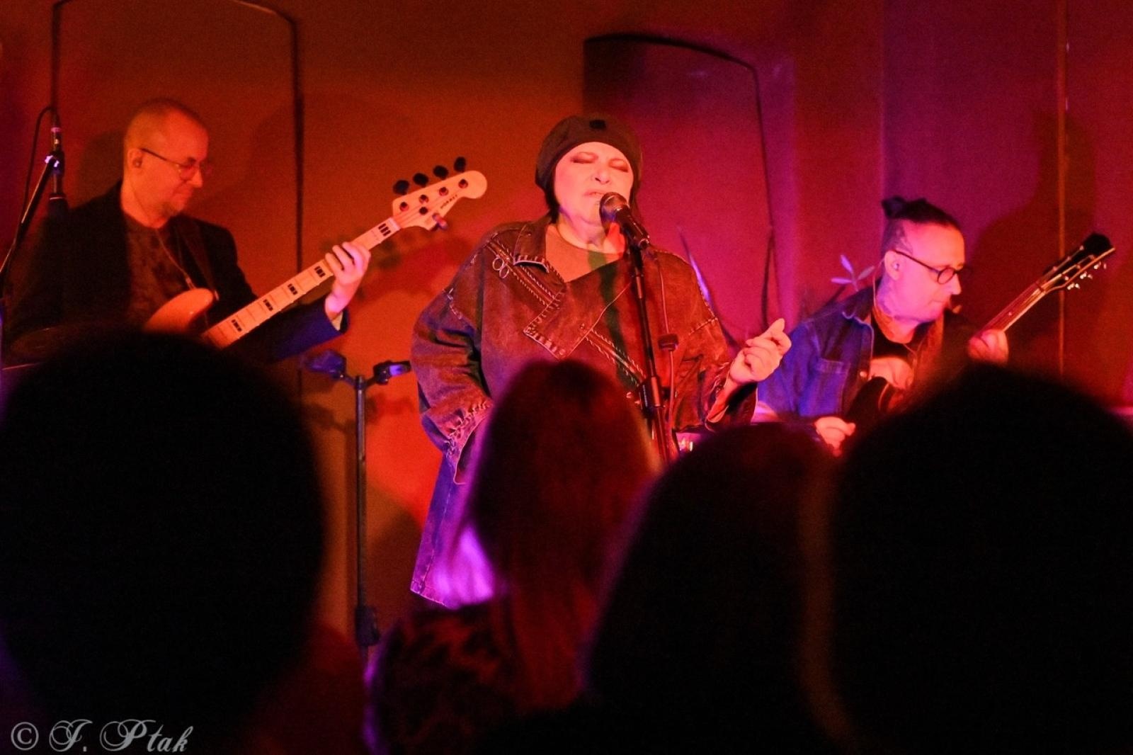 Zdjęcie w galerii na portalu naszraciborz.pl: Grażyna Łobaszewska oczarowała Racibórz [FOTO i WIDEO] wiadomości z regionu