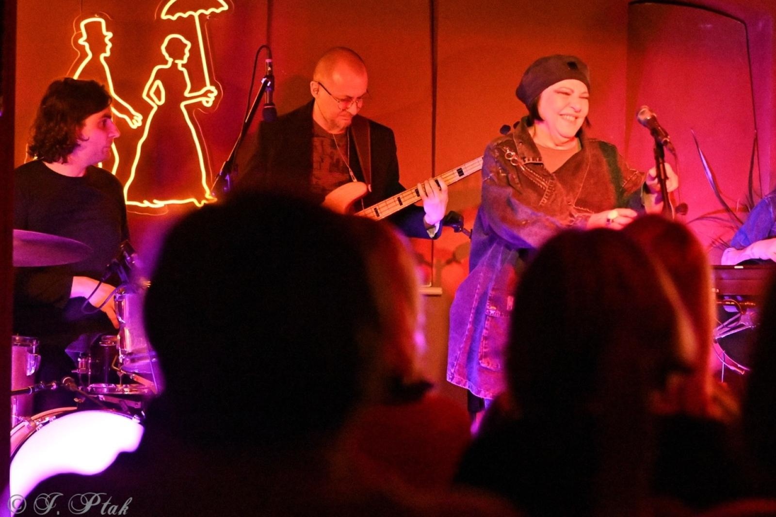 Zdjęcie w galerii na portalu naszraciborz.pl: Grażyna Łobaszewska oczarowała Racibórz [FOTO i WIDEO] wiadomości z regionu