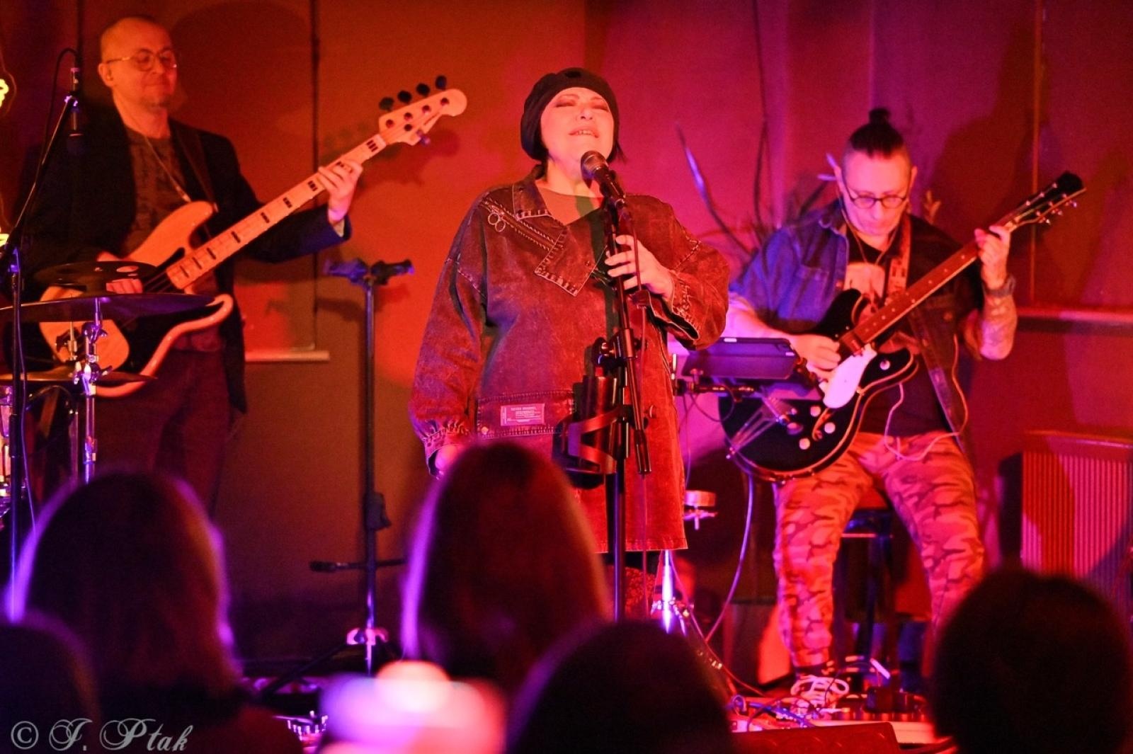 Zdjęcie w galerii na portalu naszraciborz.pl: Grażyna Łobaszewska oczarowała Racibórz [FOTO i WIDEO] wiadomości z regionu