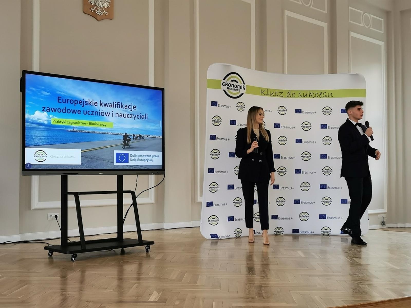 Zdjęcie w galerii na portalu naszraciborz.pl: Europejskie podróże Ekonomika. Podsumowanie projektów edukacyjnych wiadomości z regionu