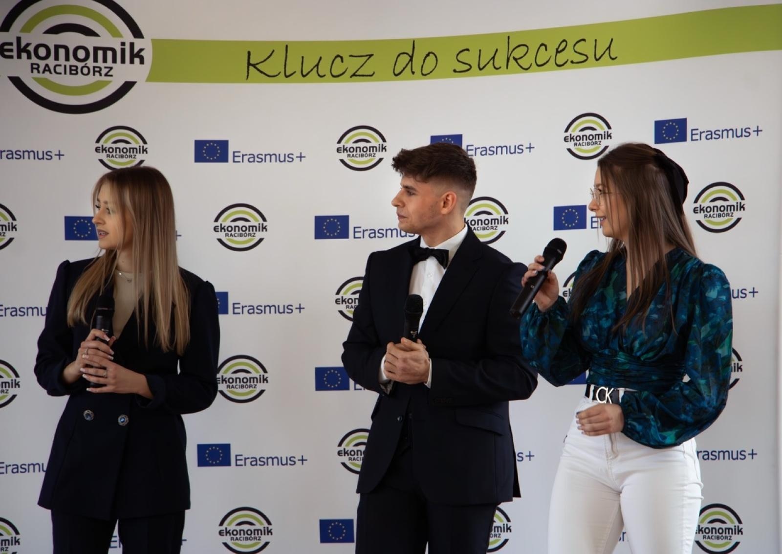 Zdjęcie w galerii na portalu naszraciborz.pl: Europejskie podróże Ekonomika. Podsumowanie projektów edukacyjnych wiadomości z regionu